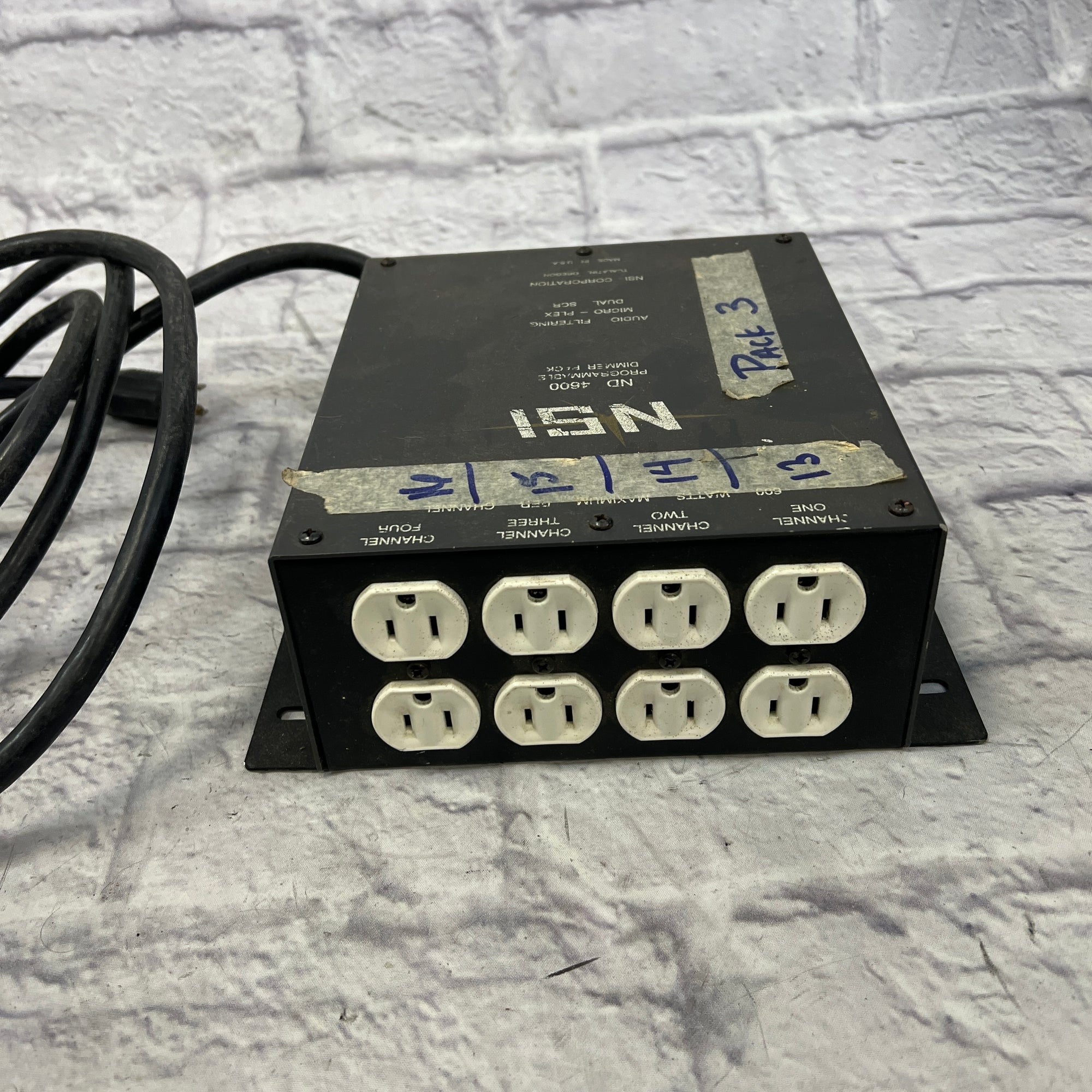 Leviton ND 4600 Dimmer Pack