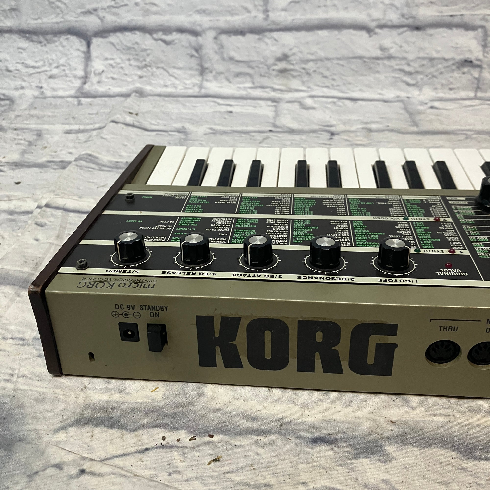 Korg microKORG 37-Key Synthesizer/Vocoder