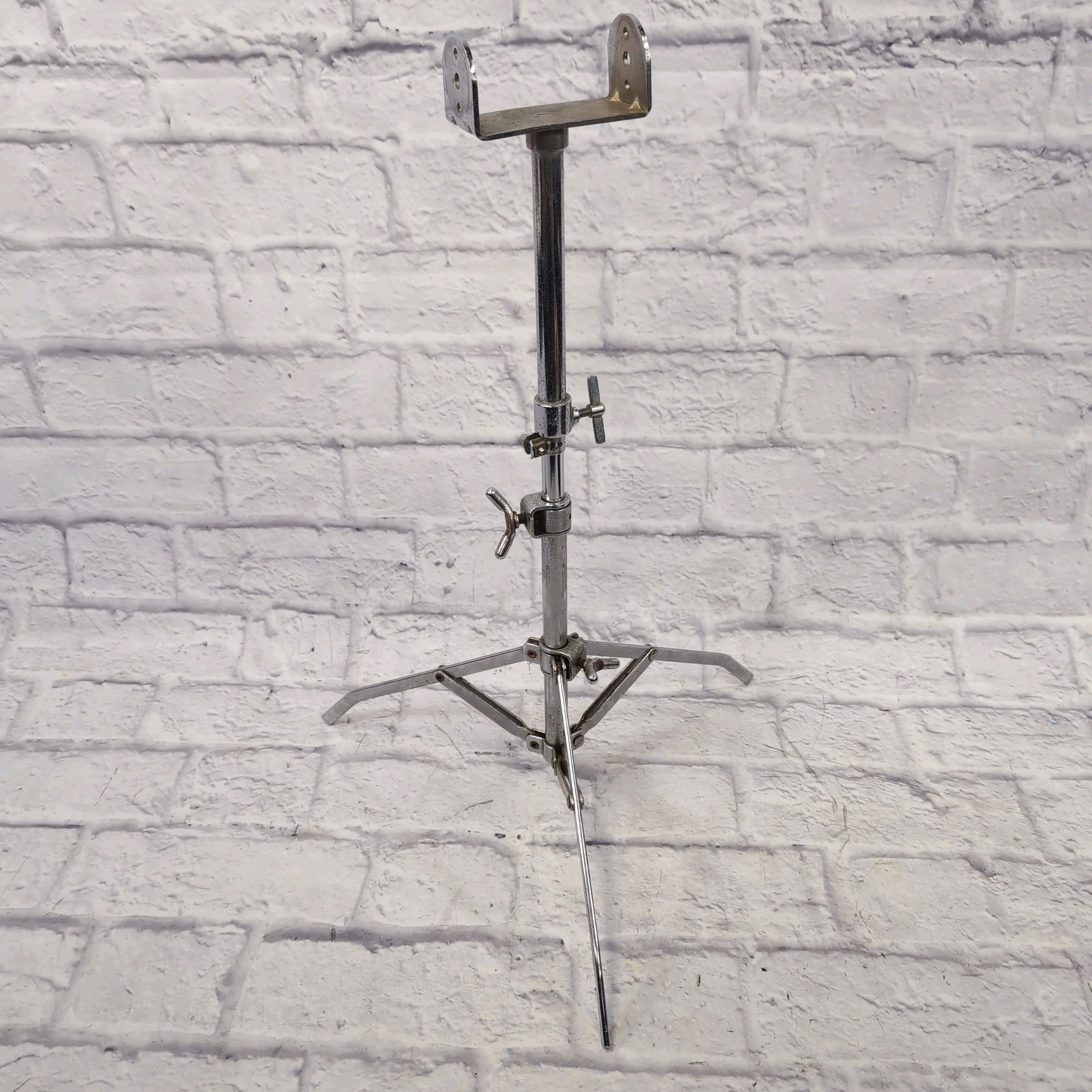 Unknown Bongo Stand
