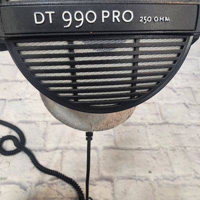 Beyerdynamic DT 990 Pro