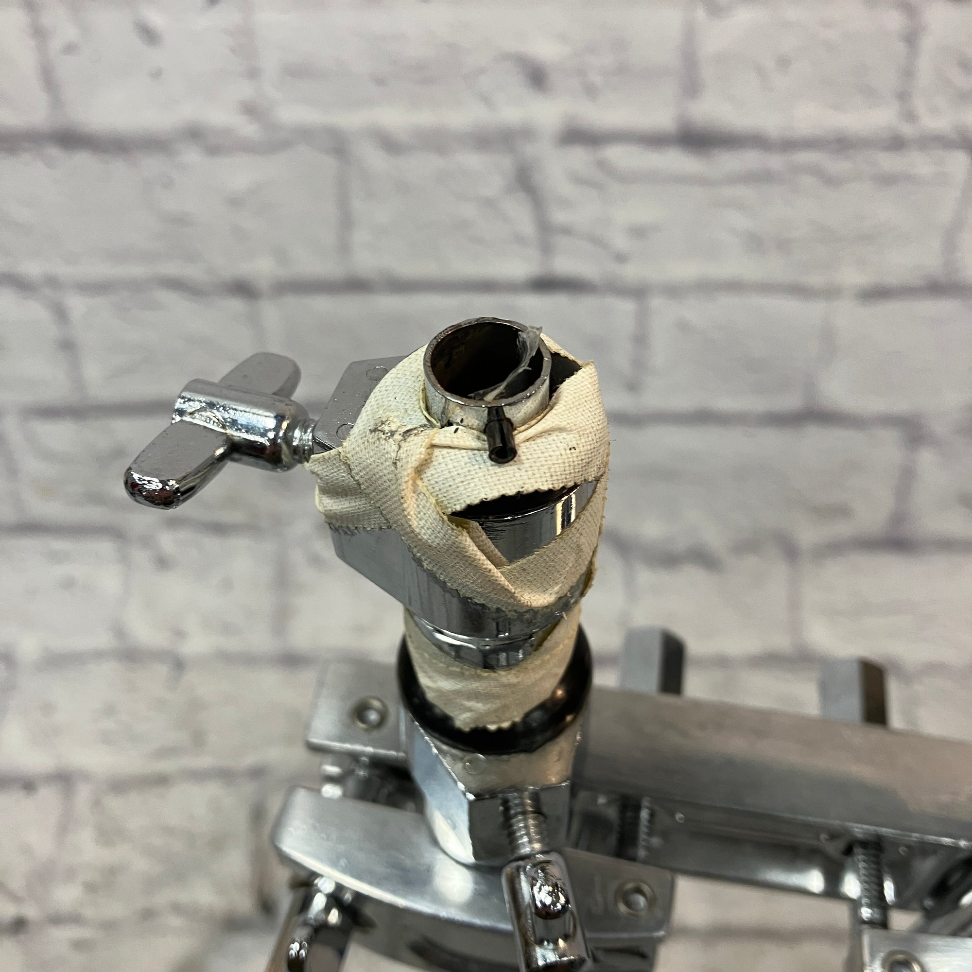 Unknown Straight Cymbal Stand with Clamp and Arm