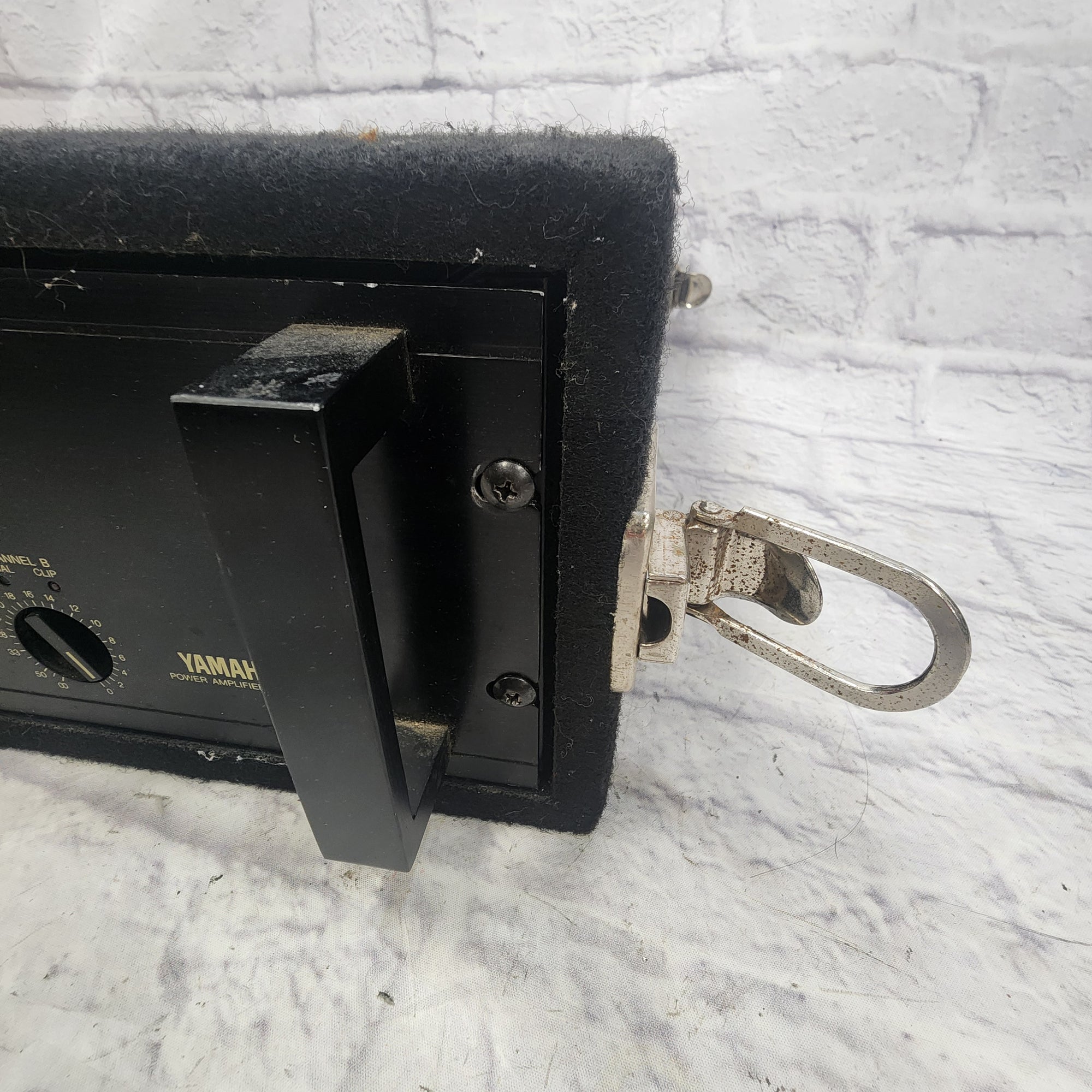 Yamaha P2150 Power Amp