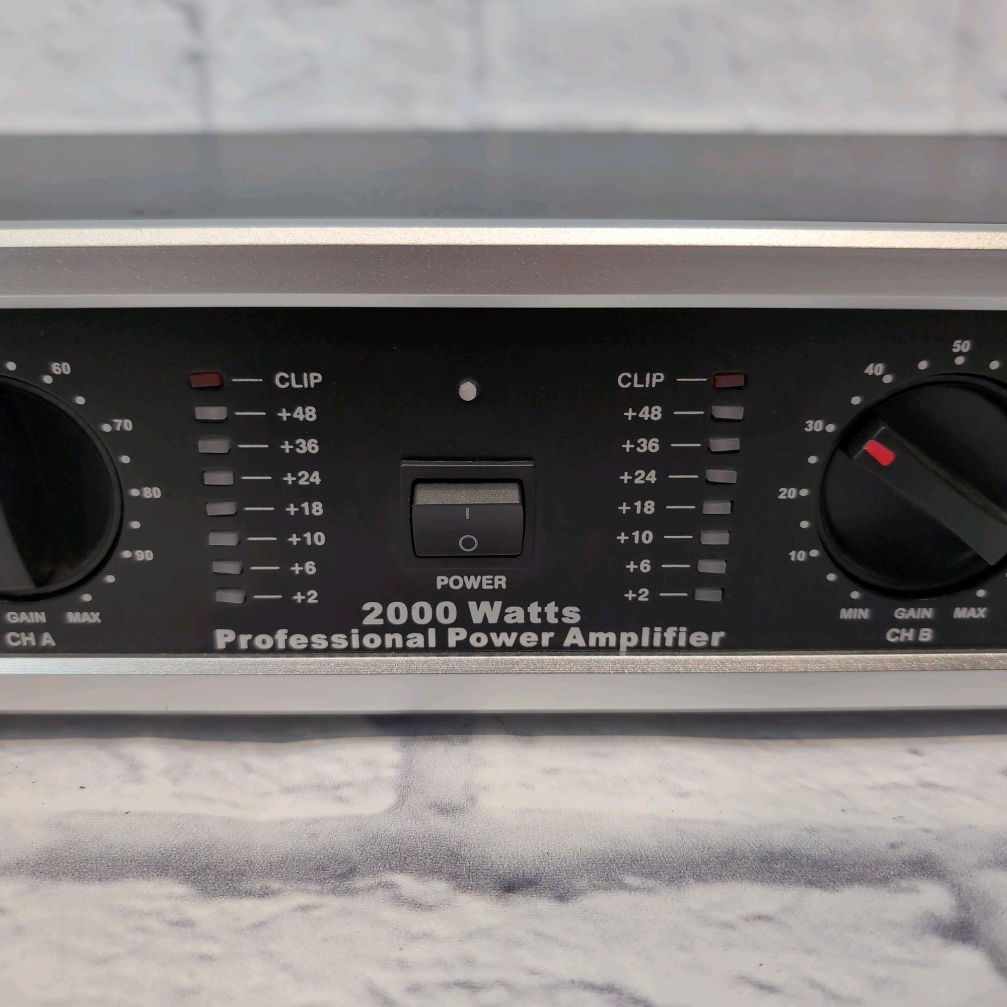 Musysic SYS-2000 2000 Watt Stereo Power Amplifier