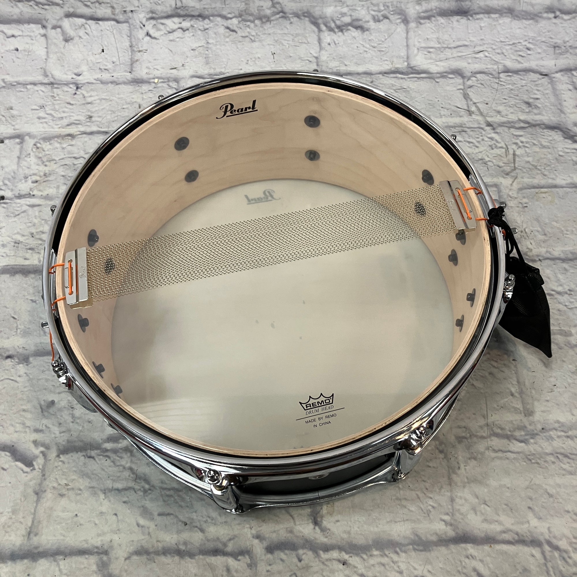 Pearl 14 x 5.5 Modern Utility Snare Drum