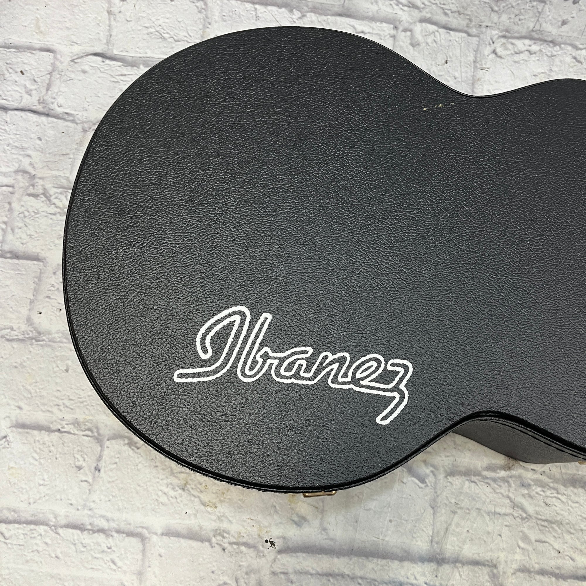 Ibanez AE10E-DVS 4 String Acoustic Bass with Hard Case