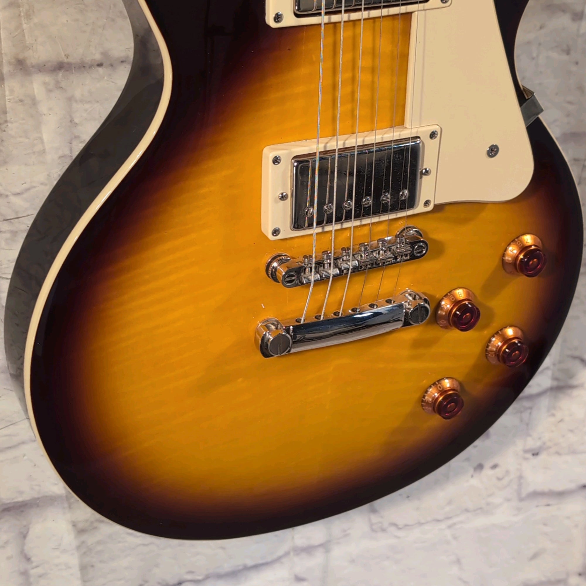 Epiphone 2007 Les Paul Standard Plus Top Electric Guitar