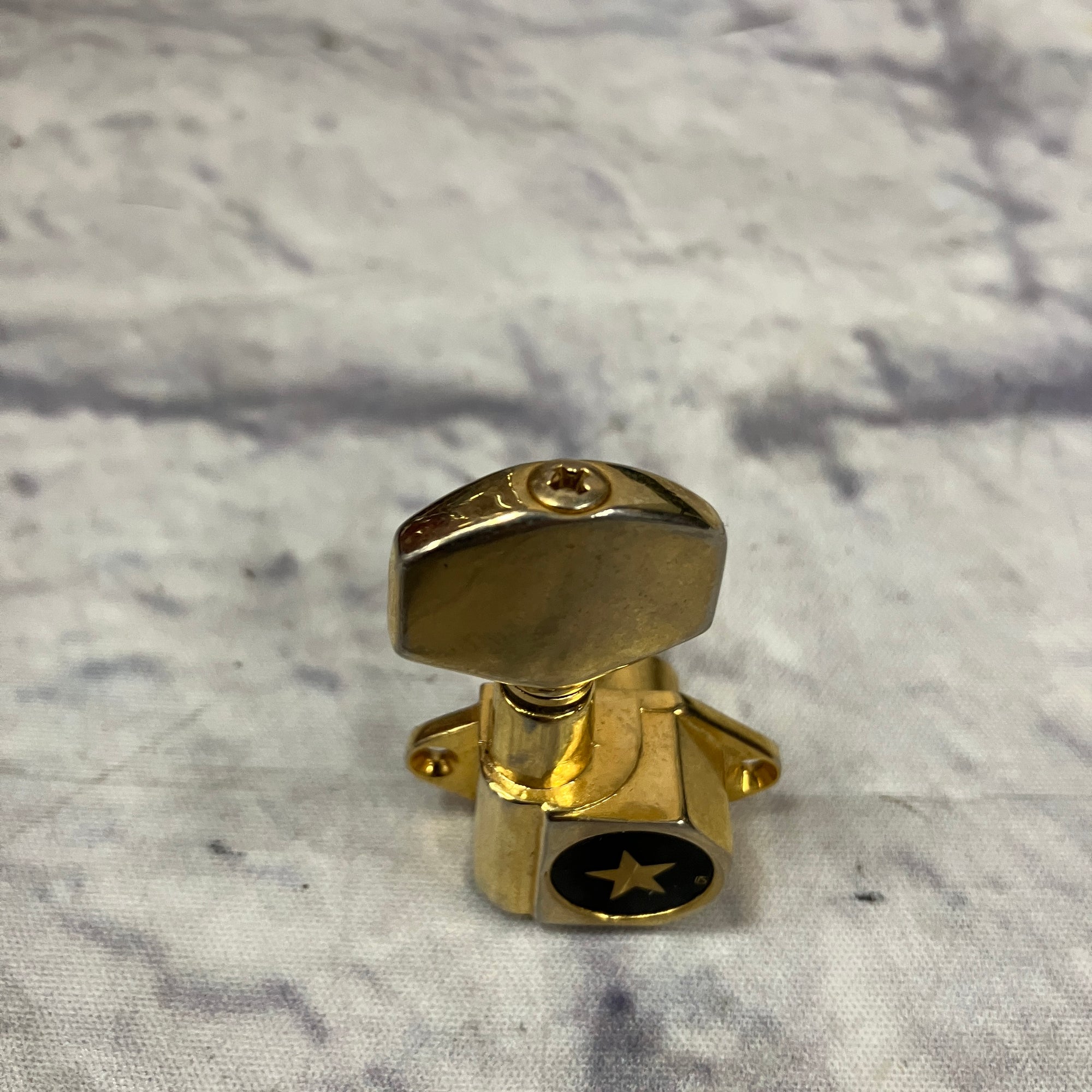 Ibanez Vintage Single Star Tuning Machine 3x3 Bass Side