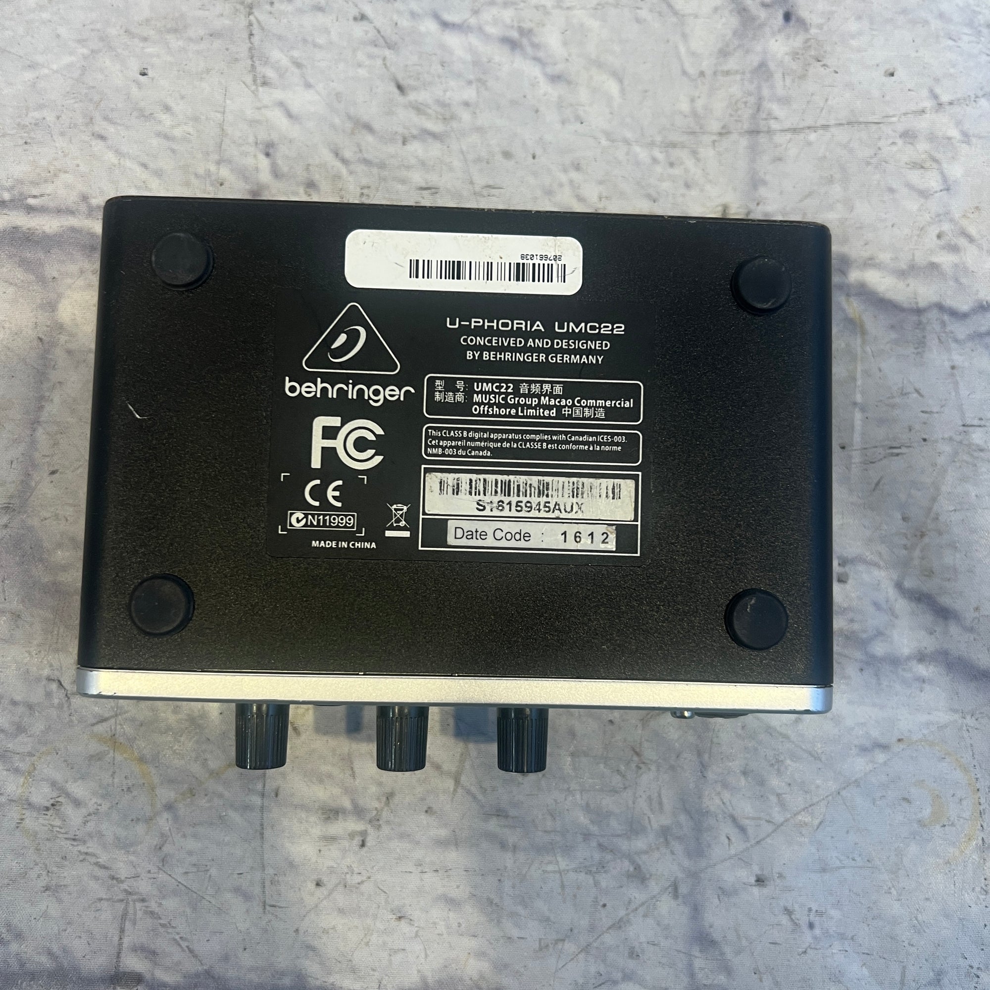 Behringer UMC22 USB Recording Interface