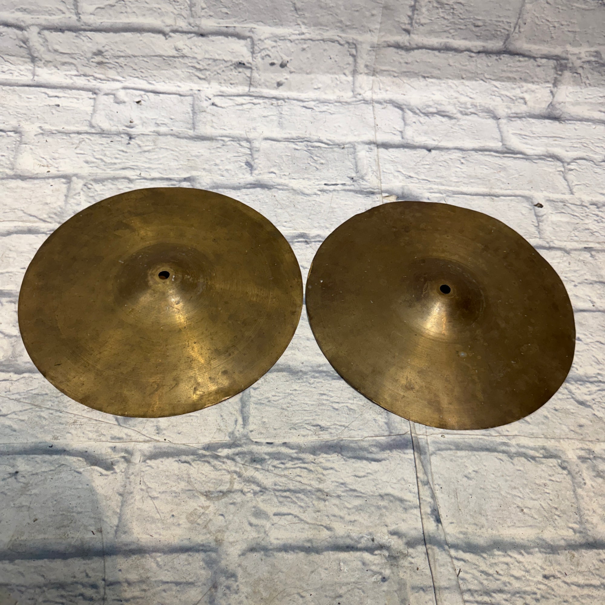 Unknown 14" Hi Hat Cymbal Pair