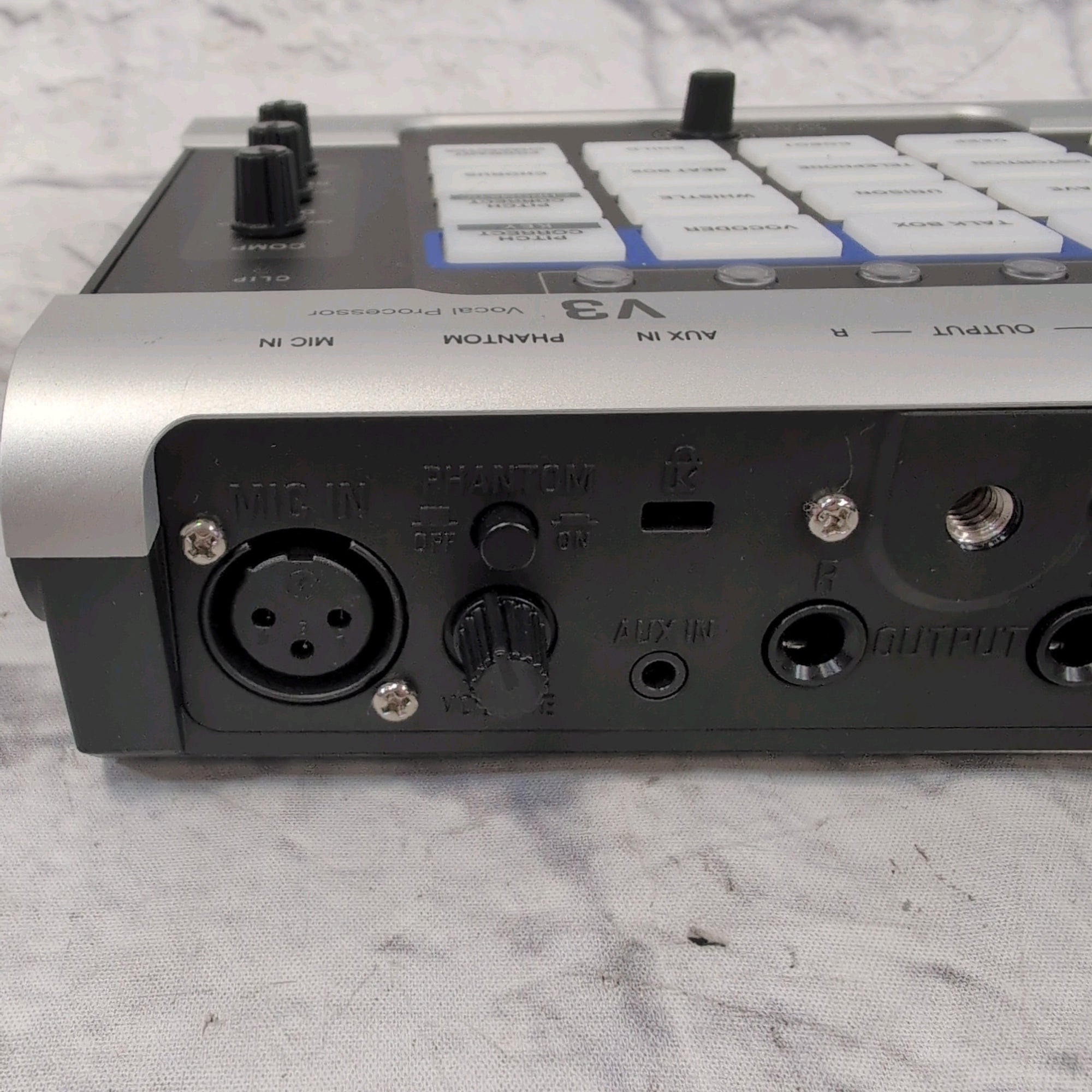 Zoom V3 Vocal Processor Vocal Effect Pedal