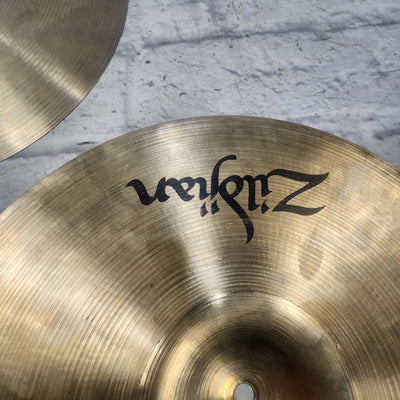 Zildjian 14" Avedis Light Hi Hat Cymbals (cracked)