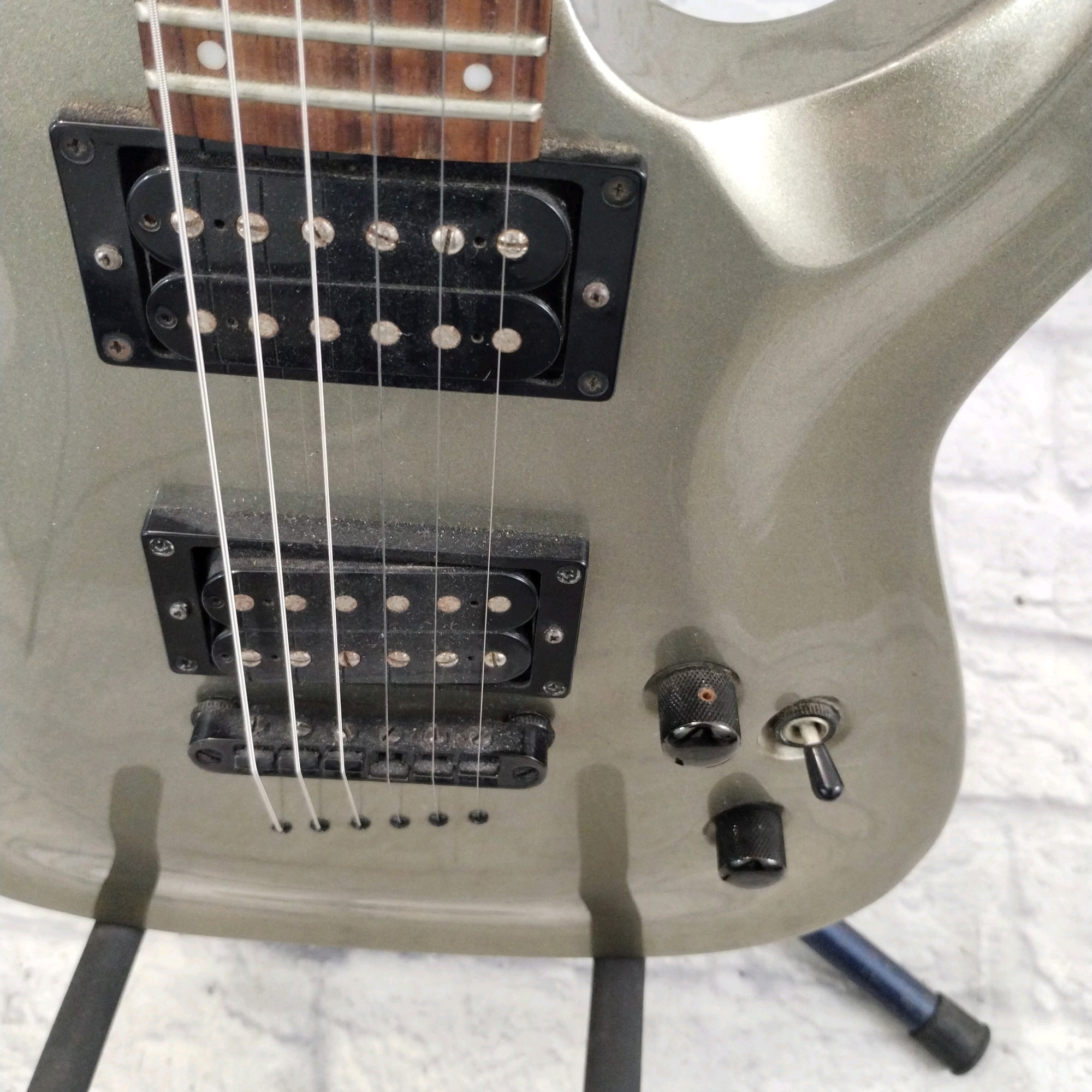 LTD MH-50NT Electric Guitar