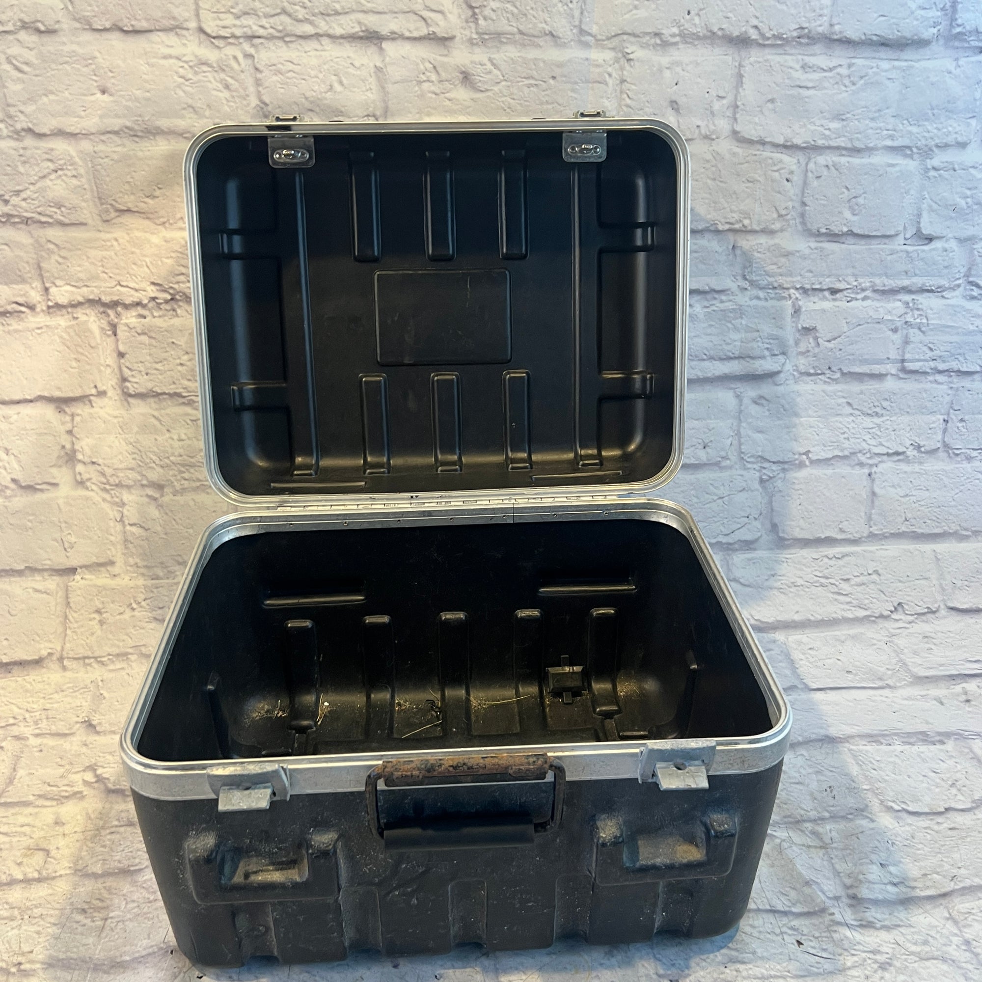 SKB Small Accessory Case 17.5Wx12Hx12.75D