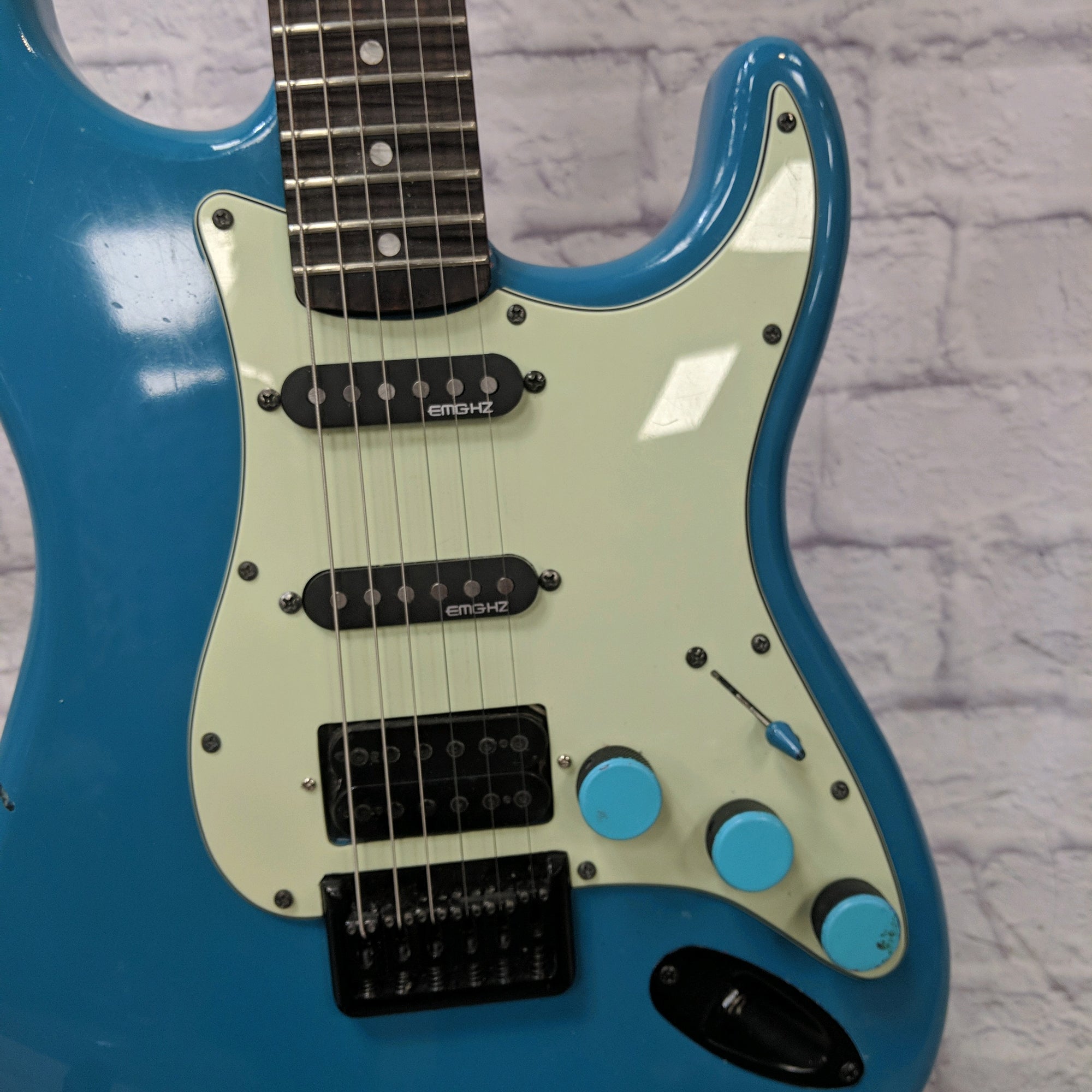 Squier Modified Stratocaster Refinished EMGs Scalloped