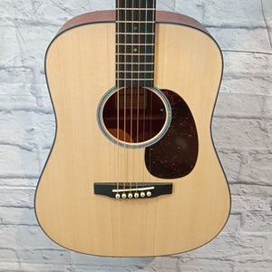 Martin Martin D Jr-E Dreadnought Acoustic/Electric Guitar with Gig  Acoustic Guitar