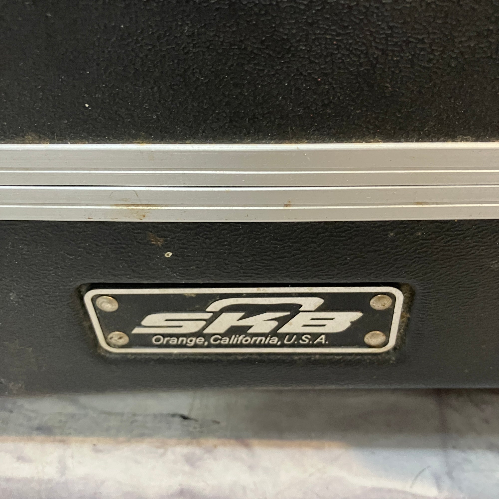 SKB Acoustic Guitar Hard Case
