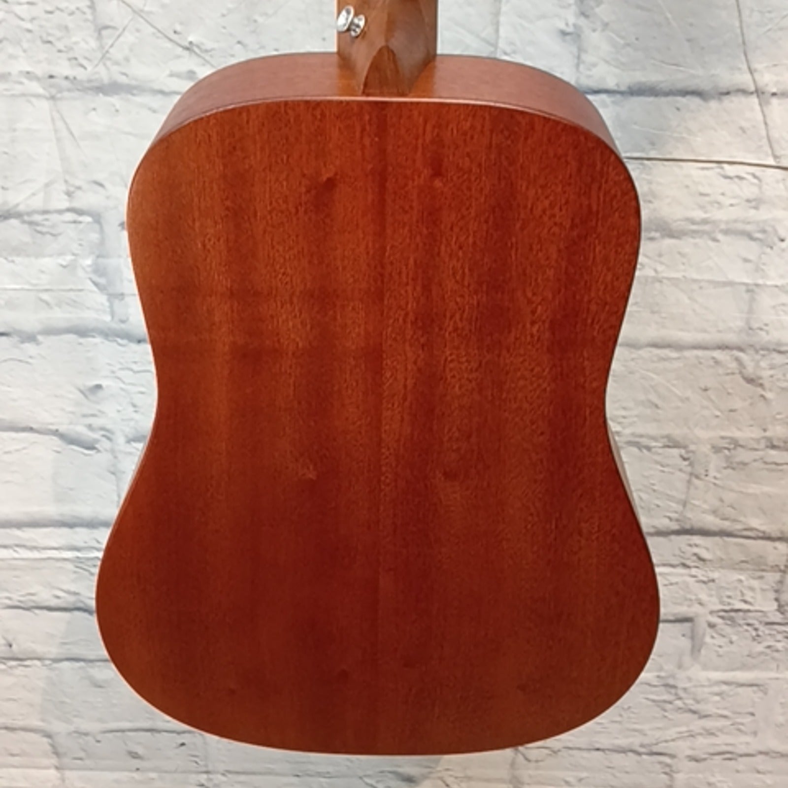 Martin Martin D Jr-E Dreadnought Acoustic/Electric Guitar with Gig  Acoustic Guitar