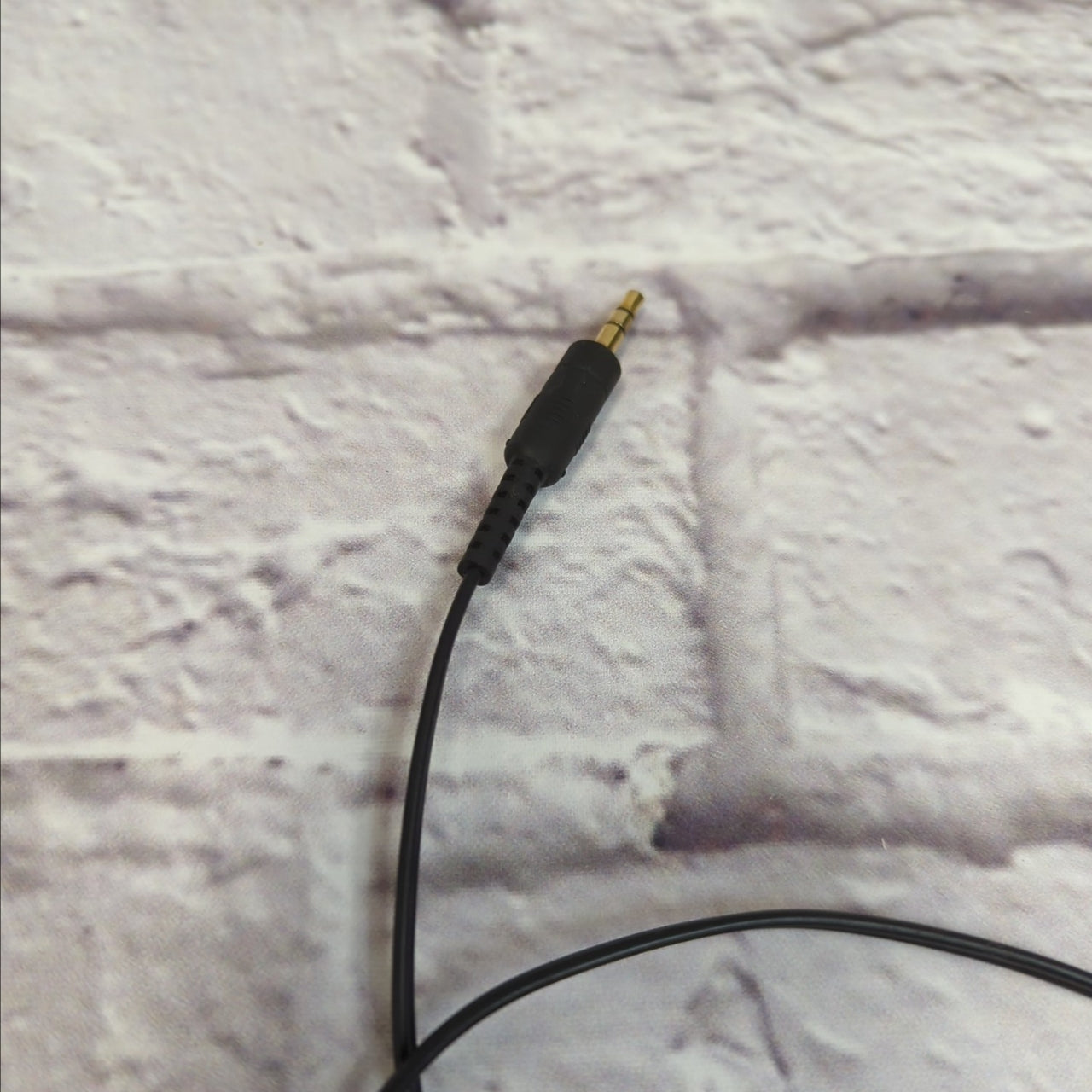 Sennheiser HD201 Headphones