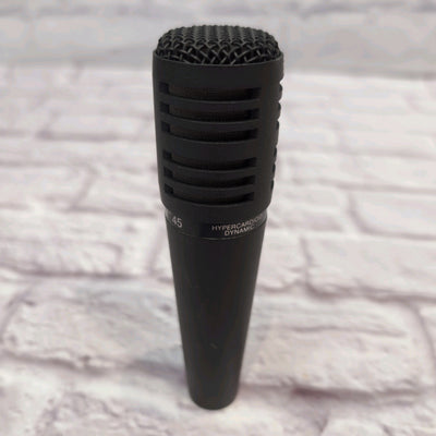 Peavey PVM45 Supercardioid Dynamic Mic w/ Case