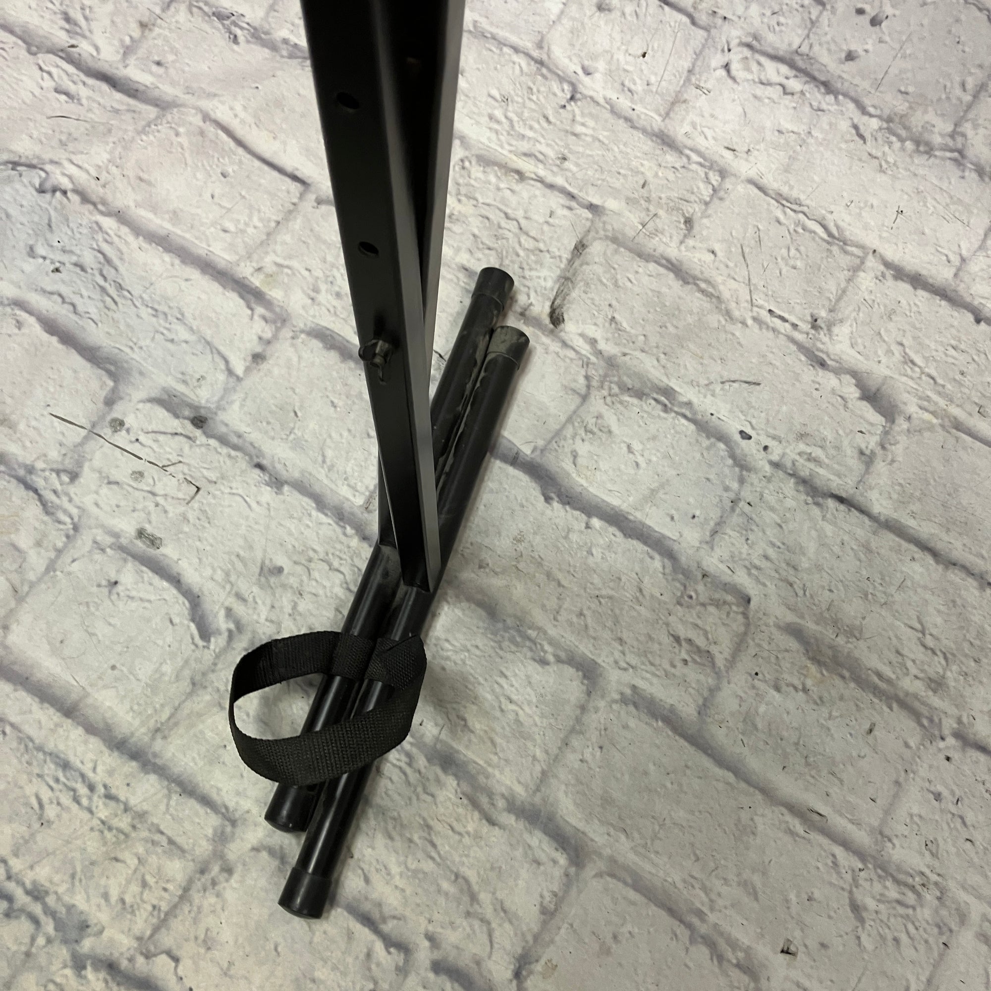 Unknown Keyboard Stands