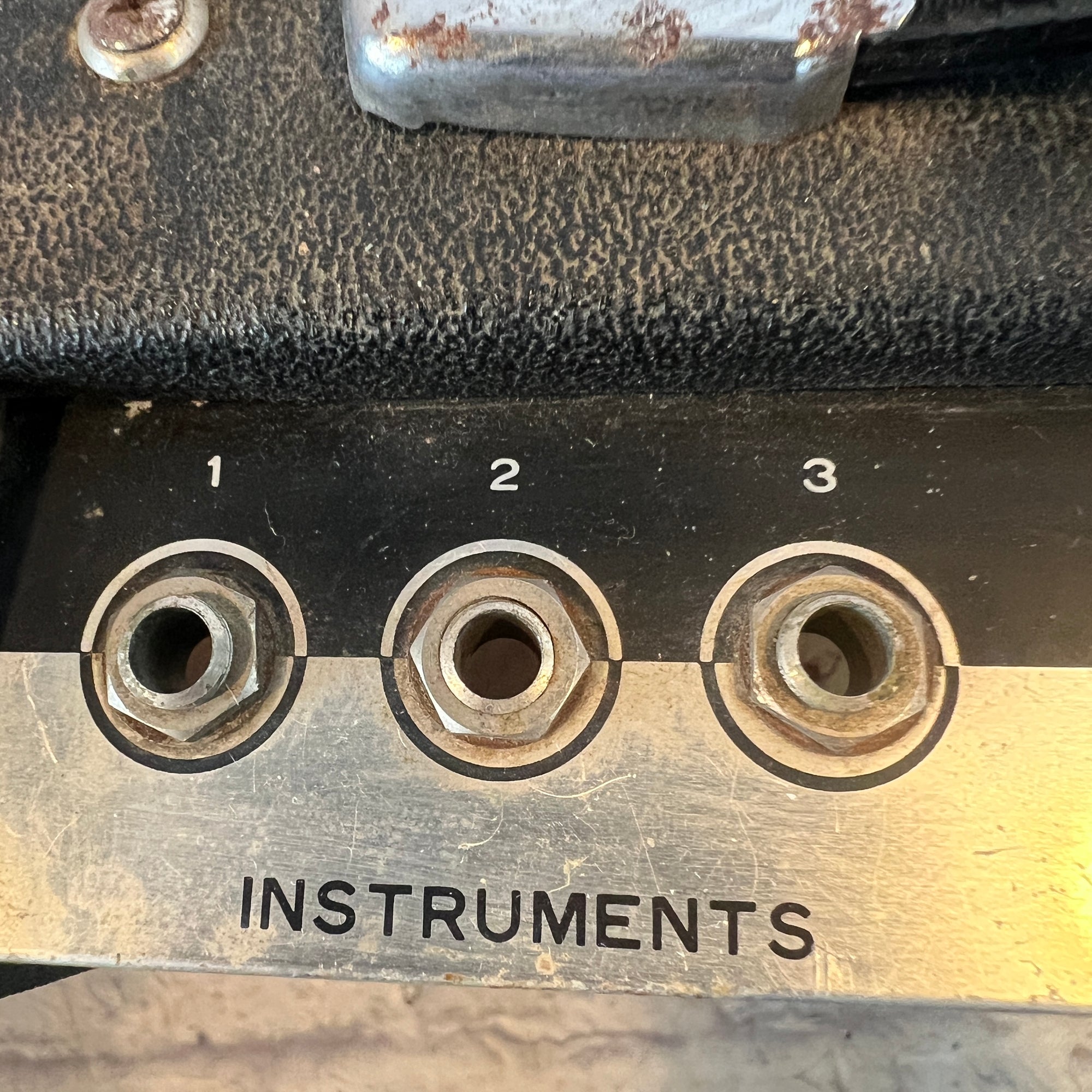 Kingston Solid State Guitar Combo Amp