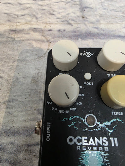 Electro-Harmonix Oceans 11 Reverb Pedal