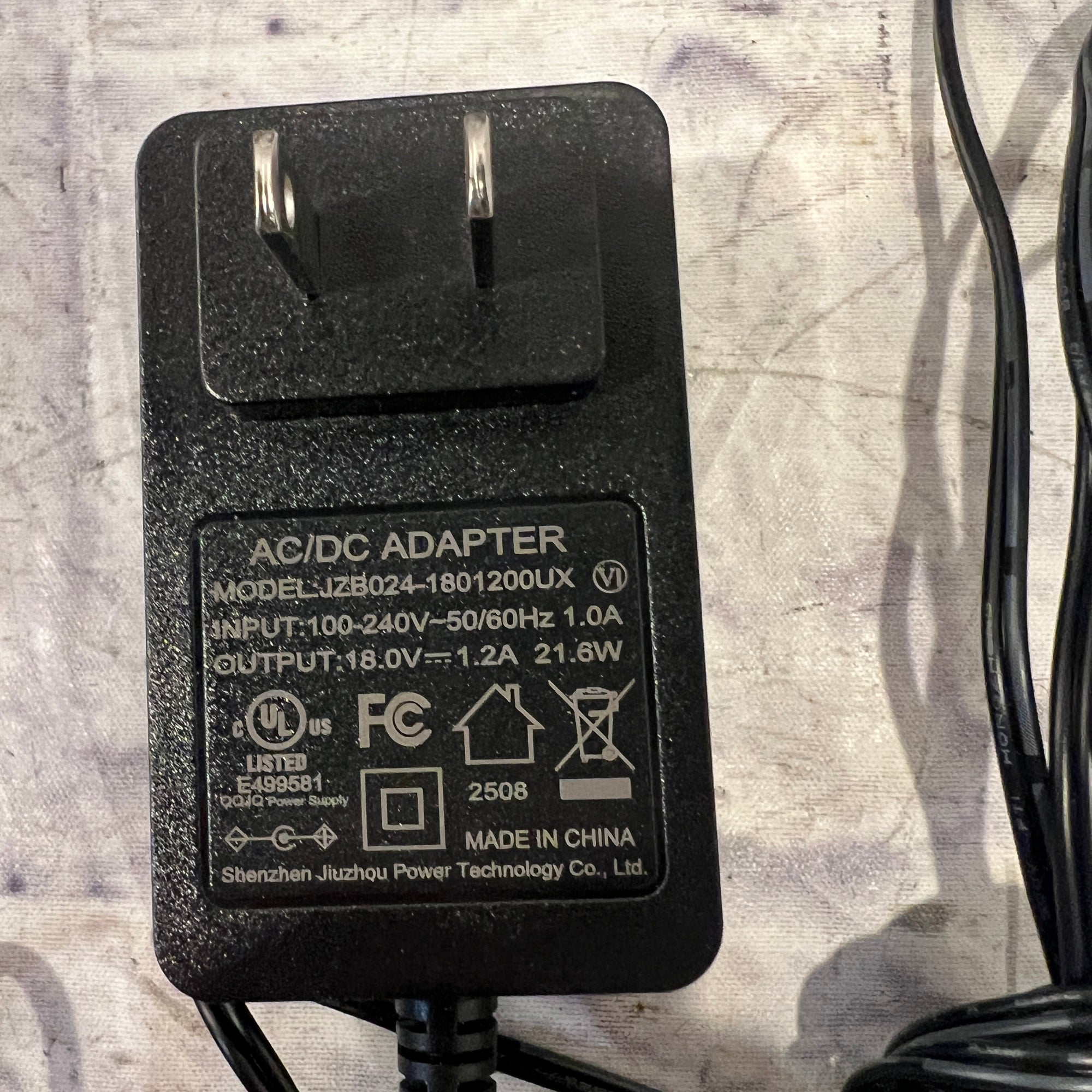 Kmise Pedalboard with DC Core 10 + USB Power Supply