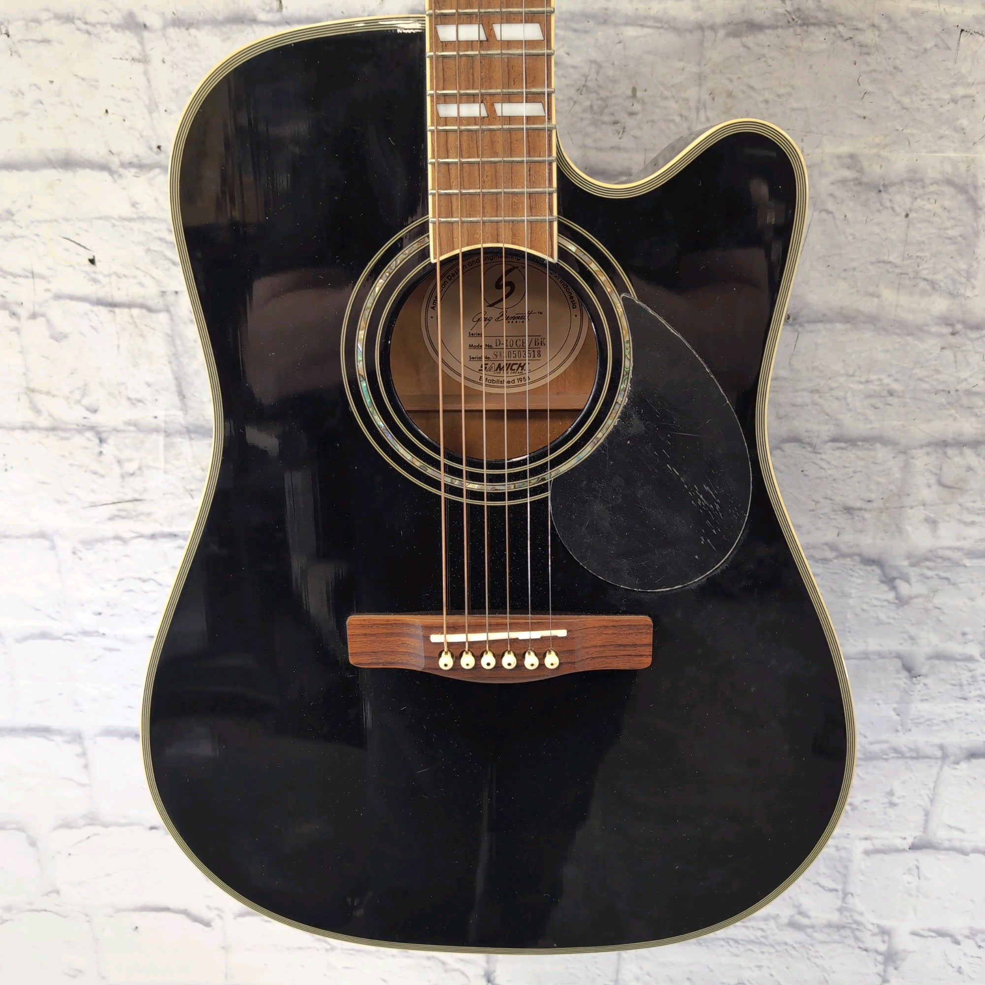 Samick D10CE Cutaway Acoustic Electric Guitar