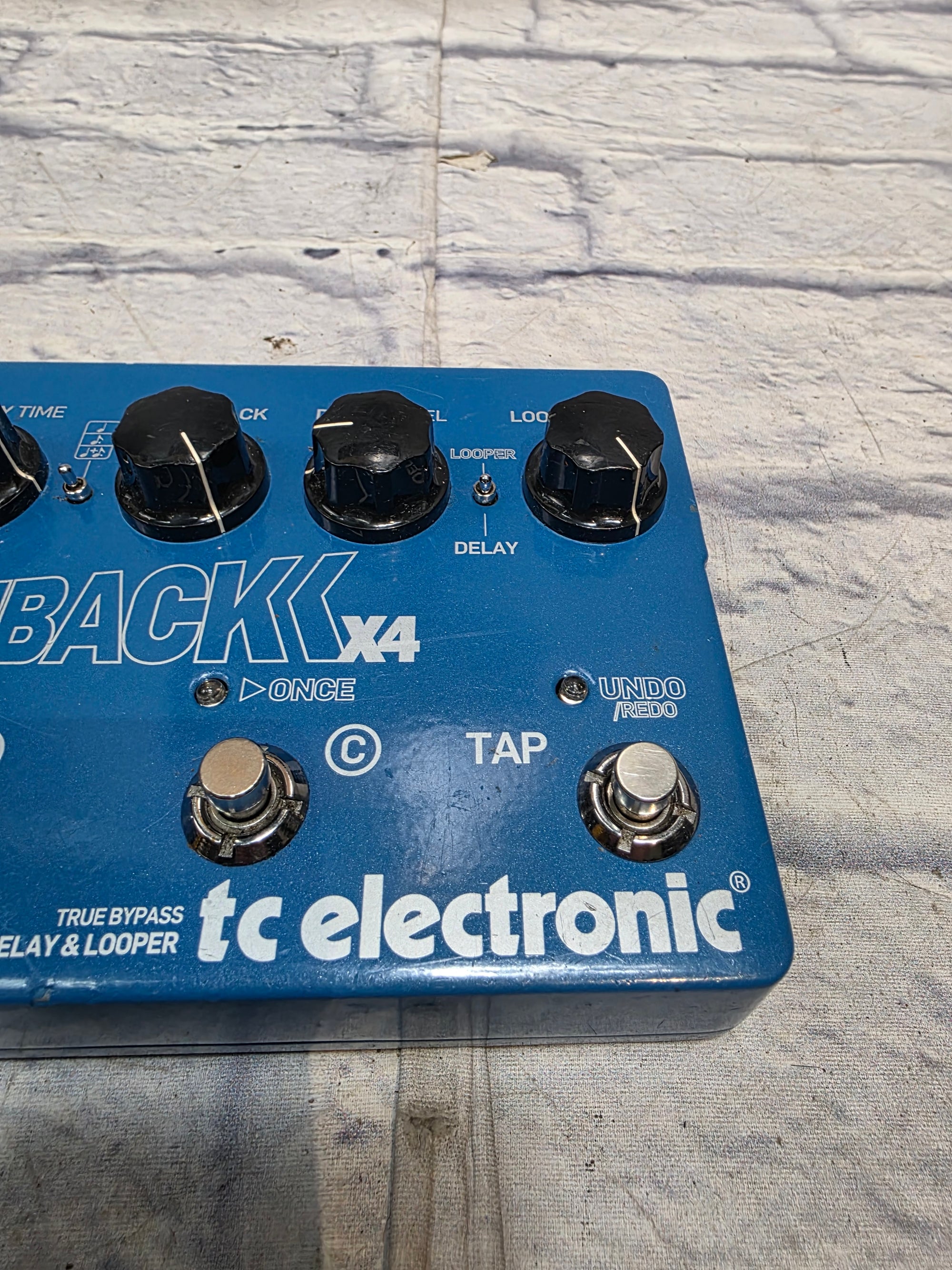 TC Electronic Flashback X4 Effects Pedal