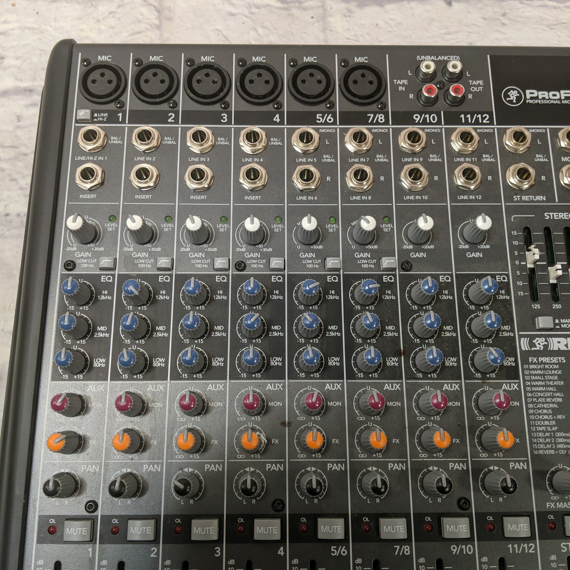 Mackie ProFX12 Eight Channel Mixer