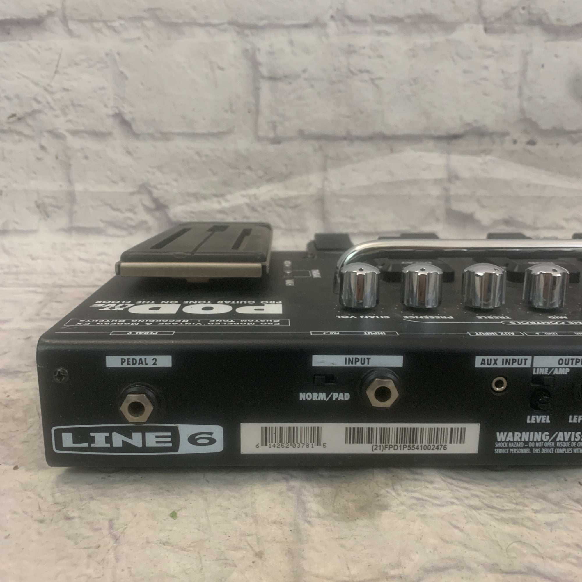 Line 6 POD XT Live Effects Pedal