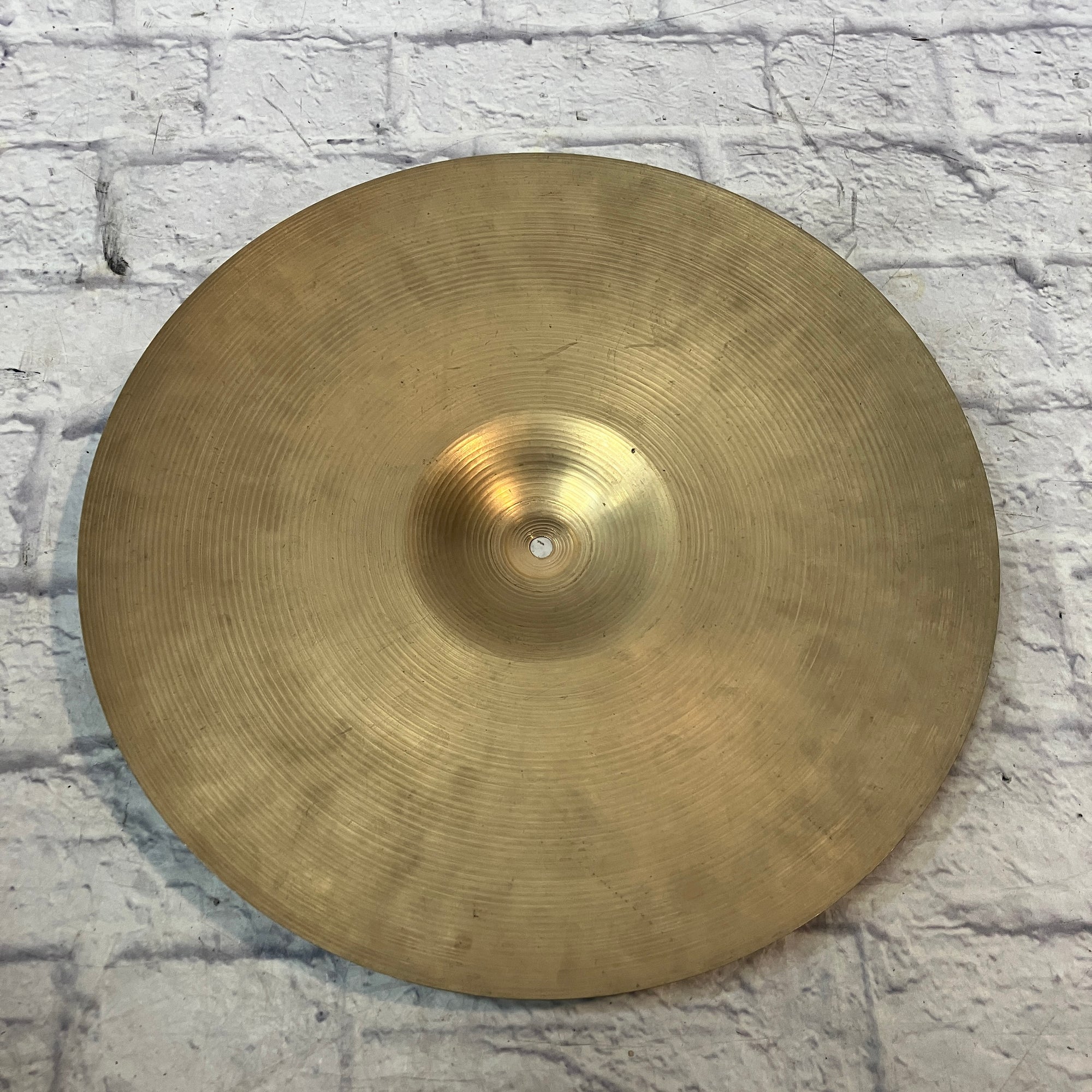 Zildjian 18 Inch Cymbal