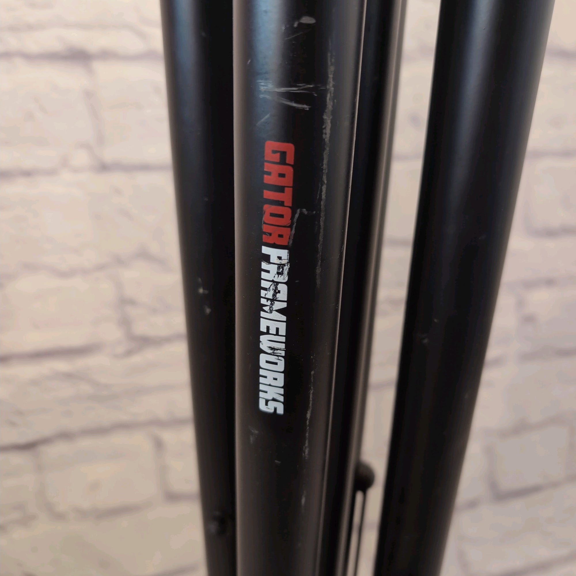 Gator Hydraulic Speaker Stand