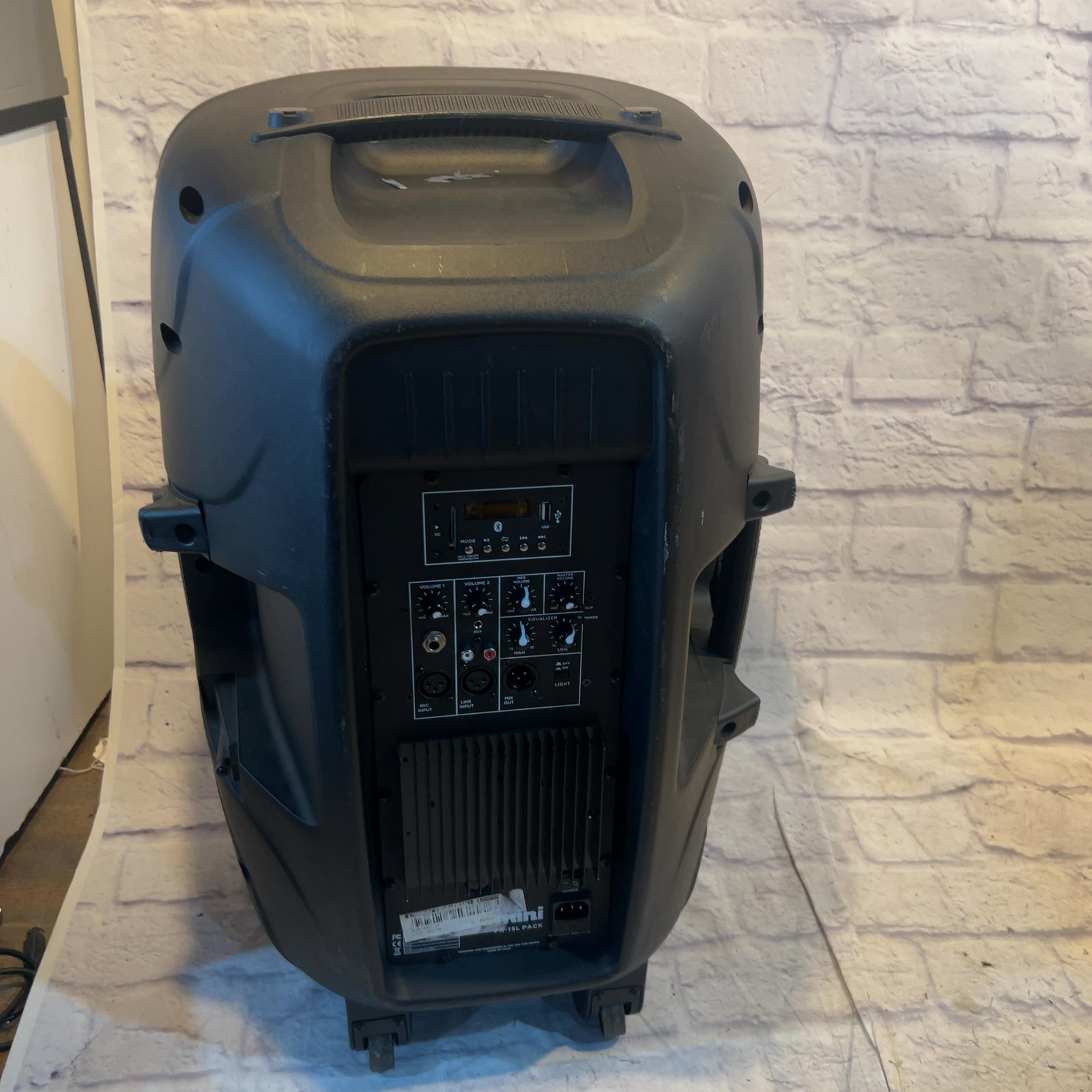 Gemini PA-15L Powered Speaker