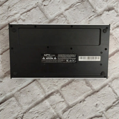 Akai MPK Mini Midi Controller