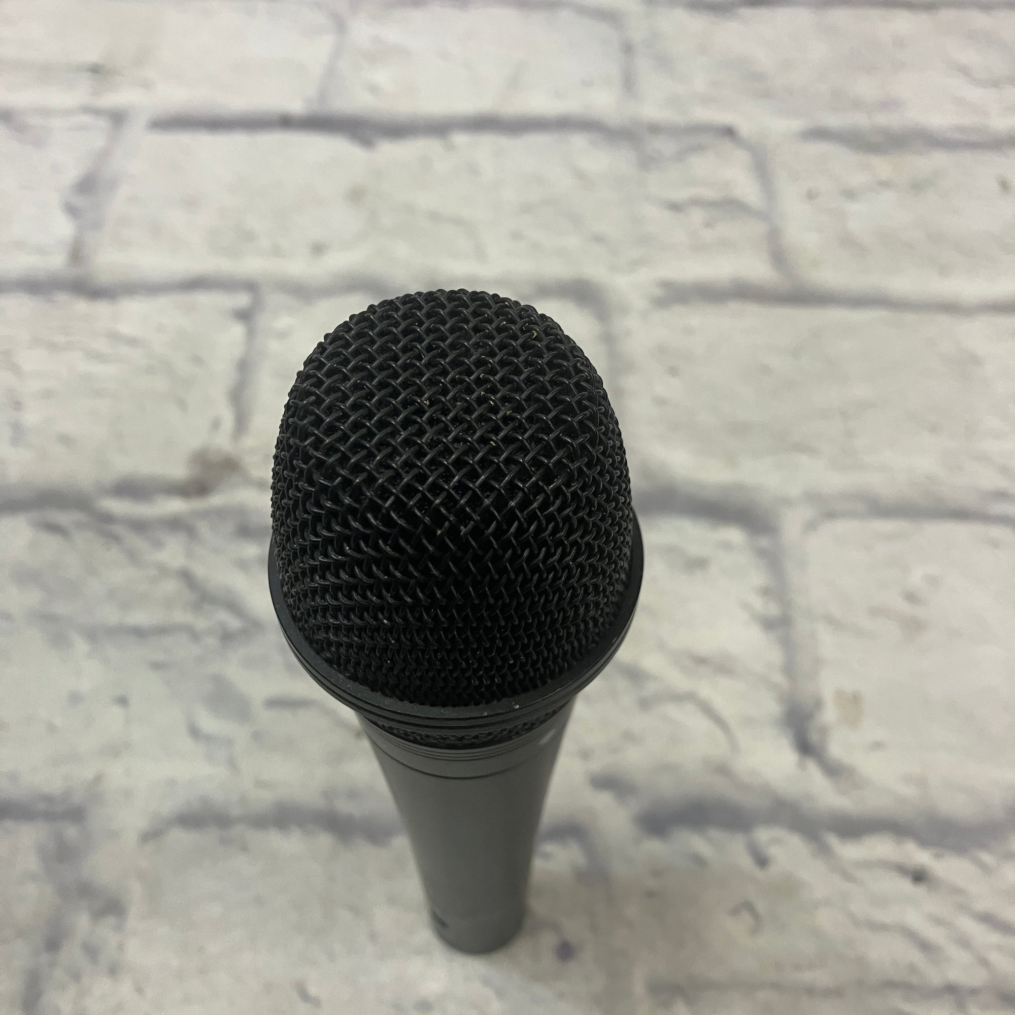 Digital Reference DRV200 Dynamic Microphone