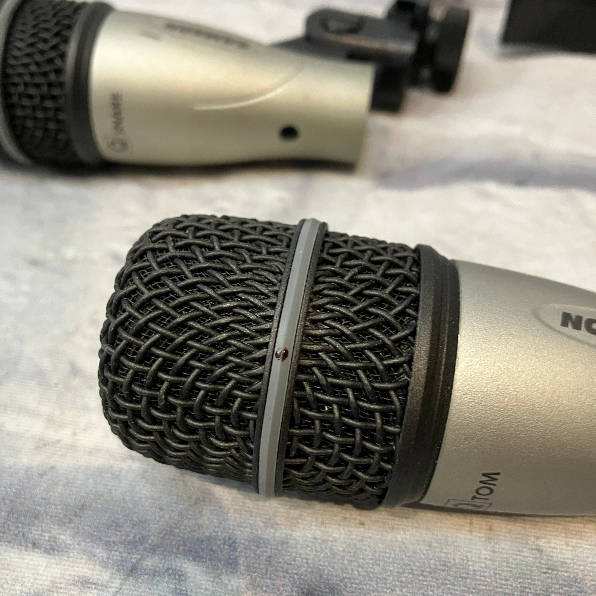 Samson DK707 Piece Drum Mic Set (missing one Tom mic)