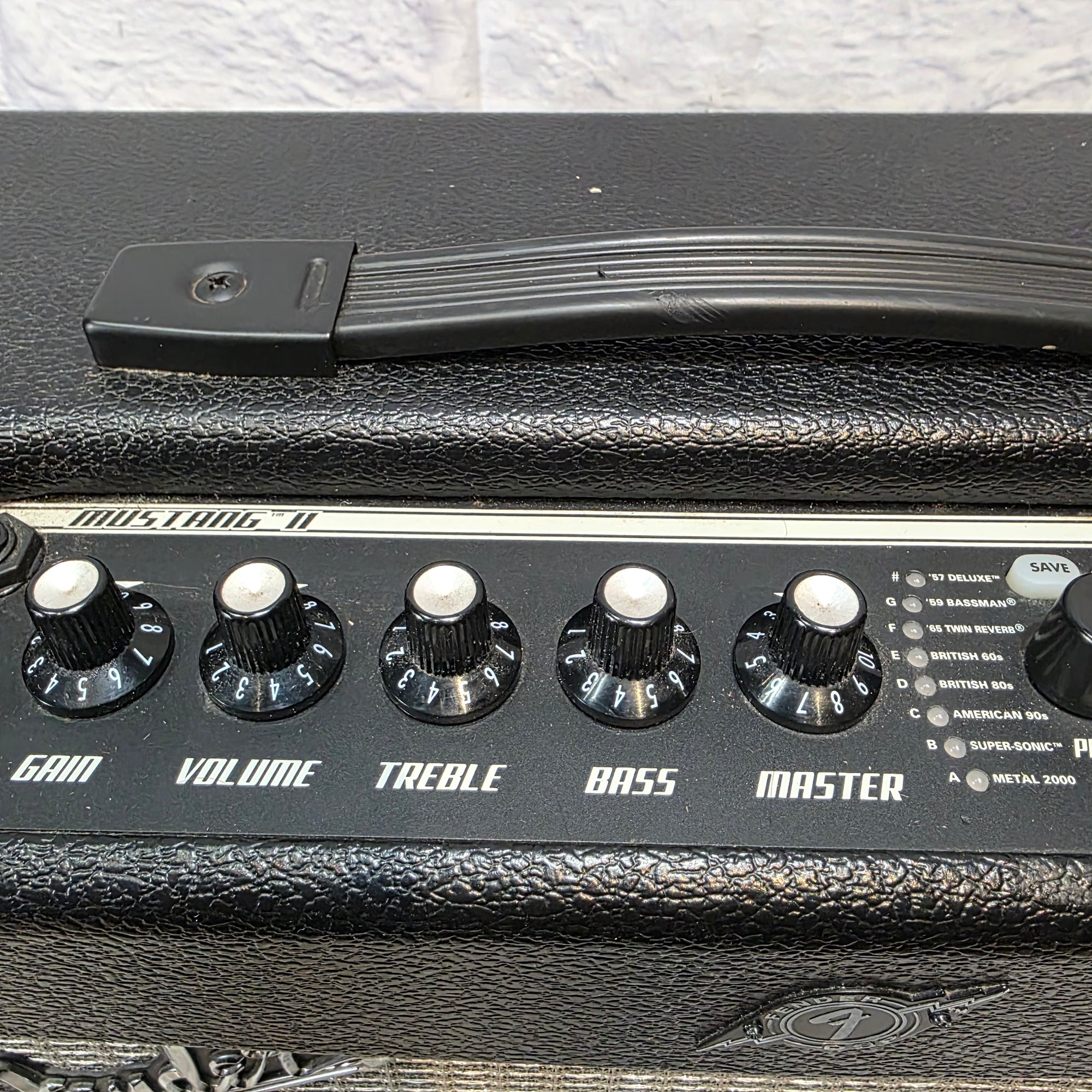 Fender  Mustang v.2 Guitar Combo Amp