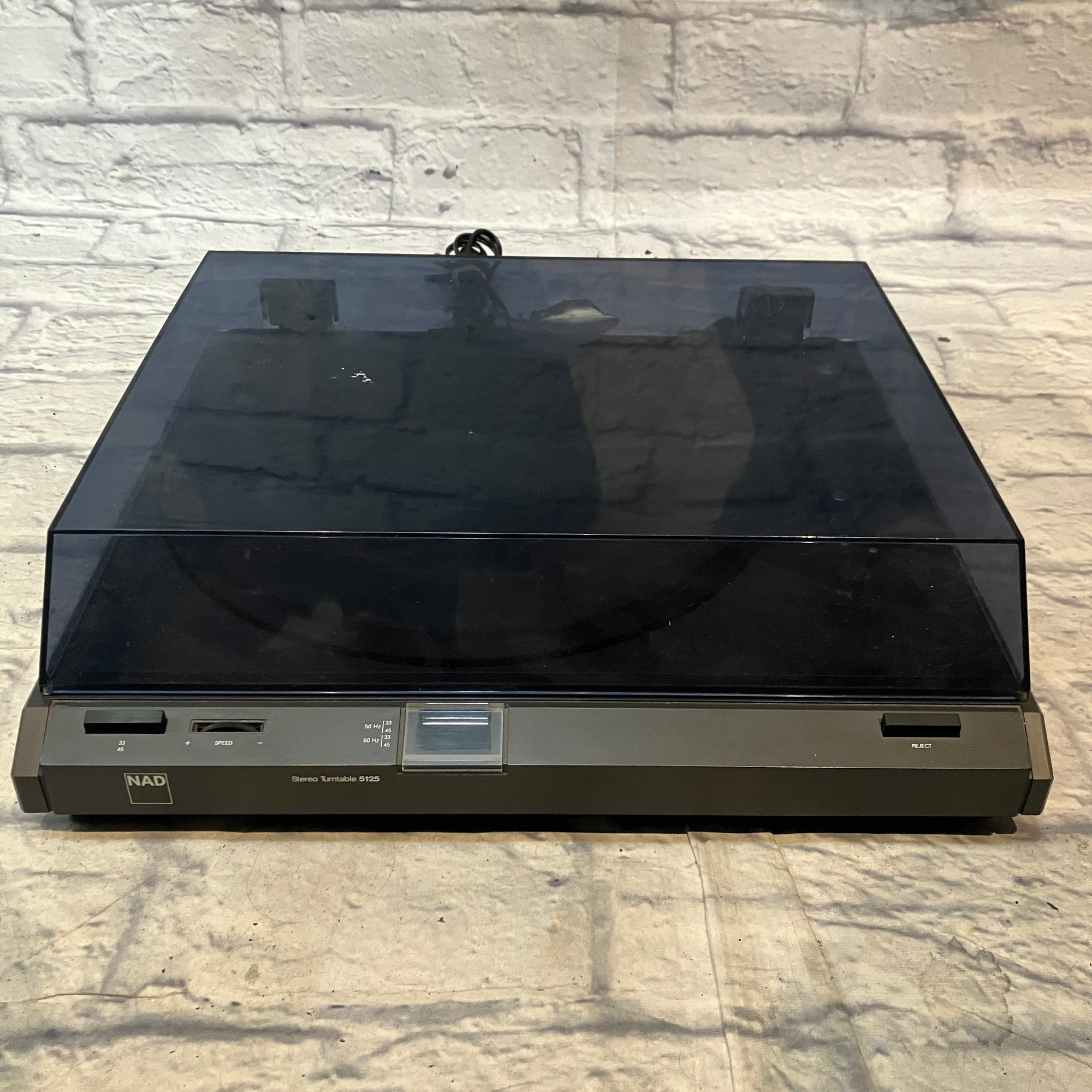 NAD 5125 Turntable