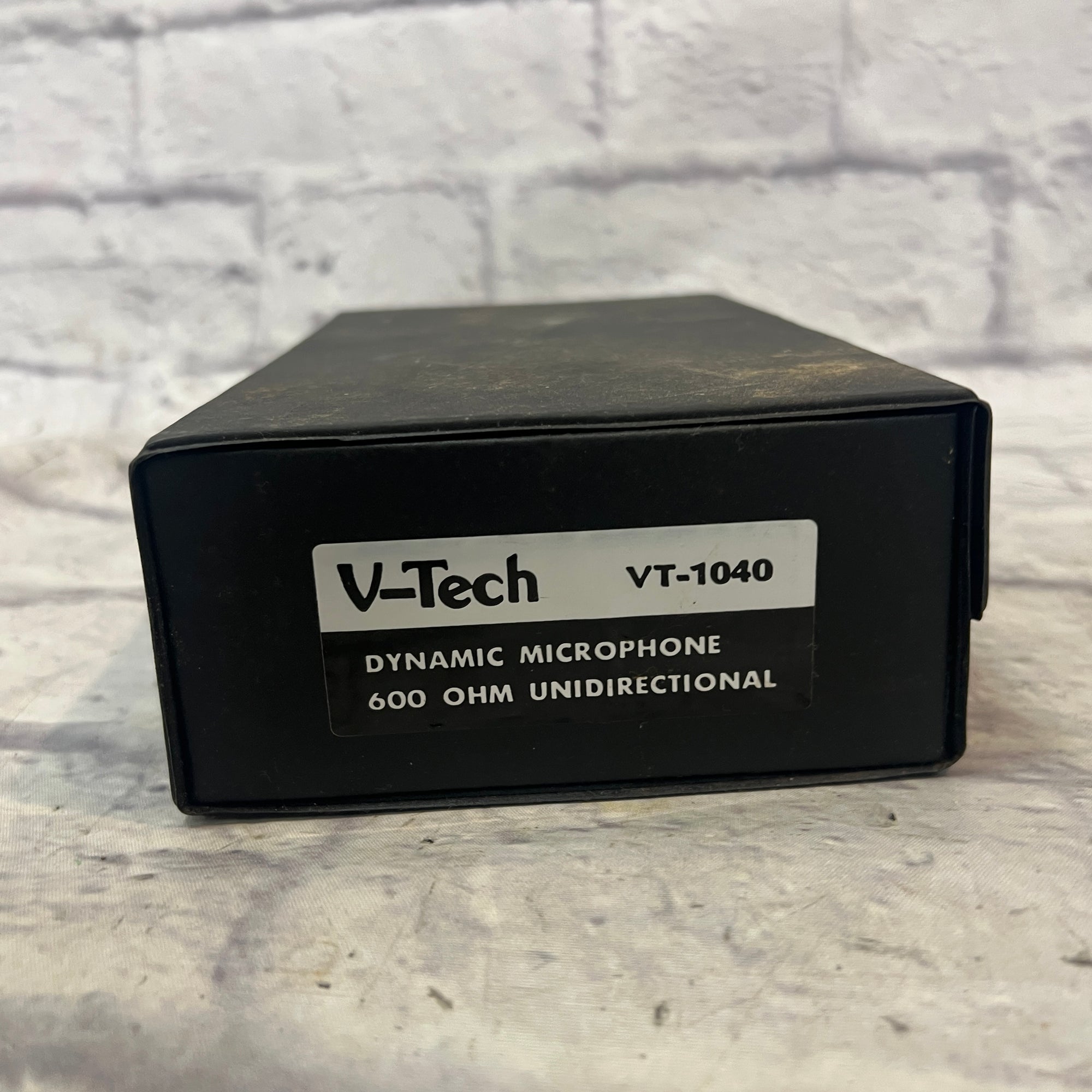 V-Tech VT-1040 Dynamic Microphone