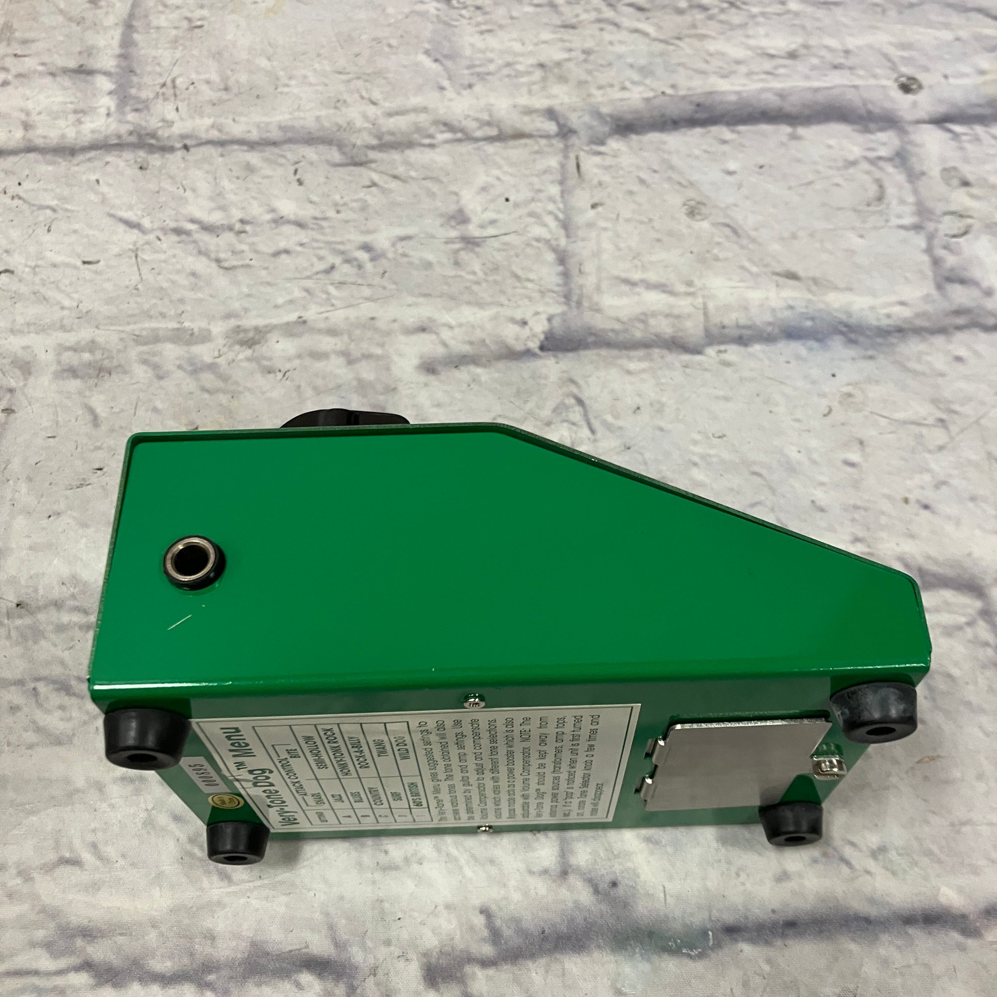 Snarling Dogs Very-Tone Dog Effects Pedals