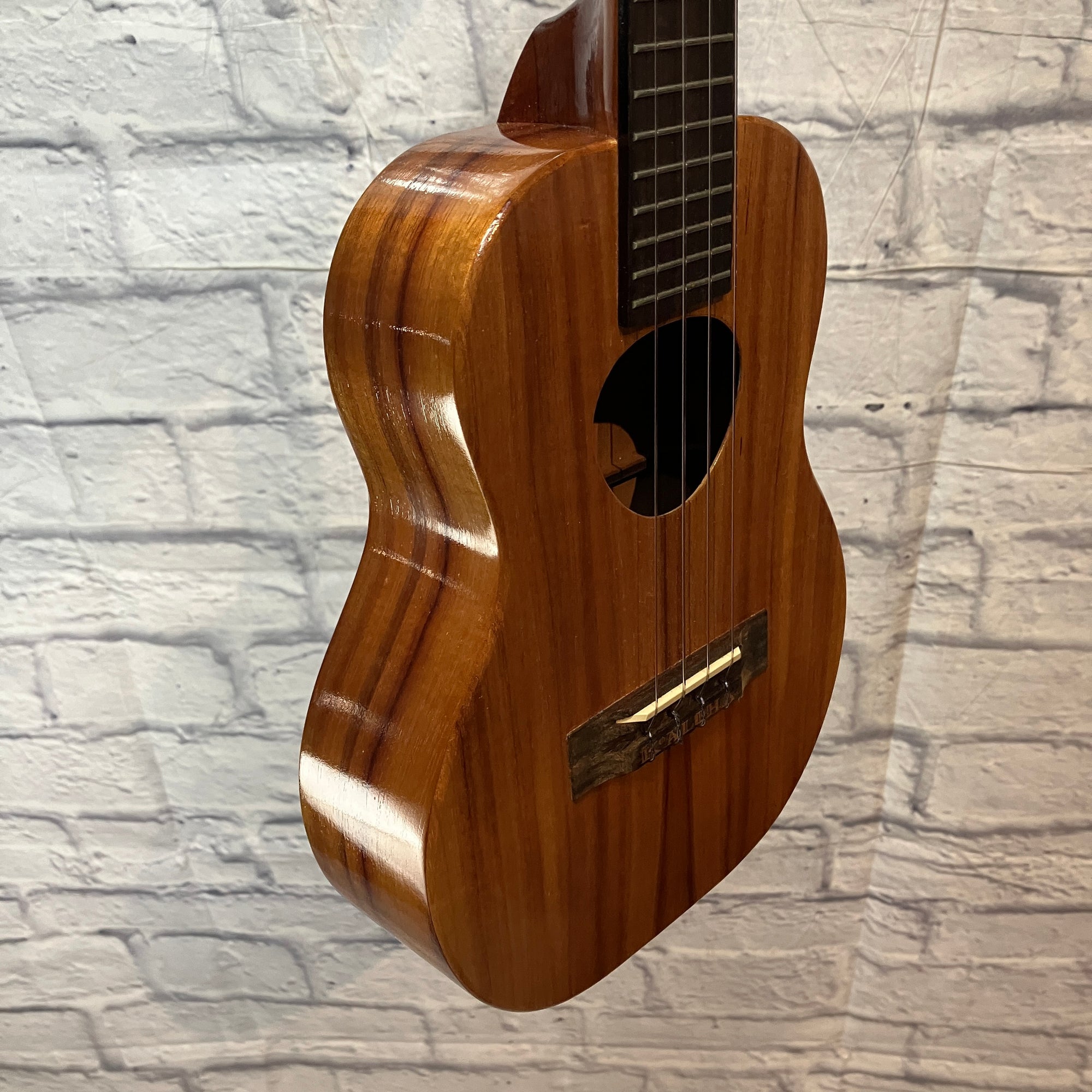 KoAloha Koa Tenor Ukulele KTM-00  w/ case