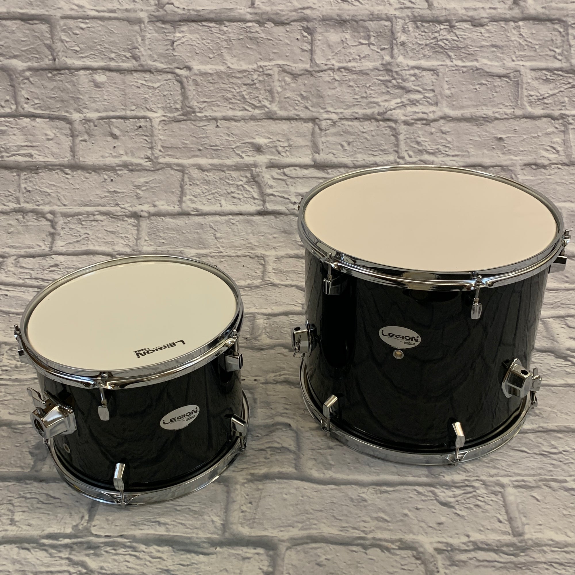Peace Celebrity 4-Piece Drum Kit w/ Hardware Black