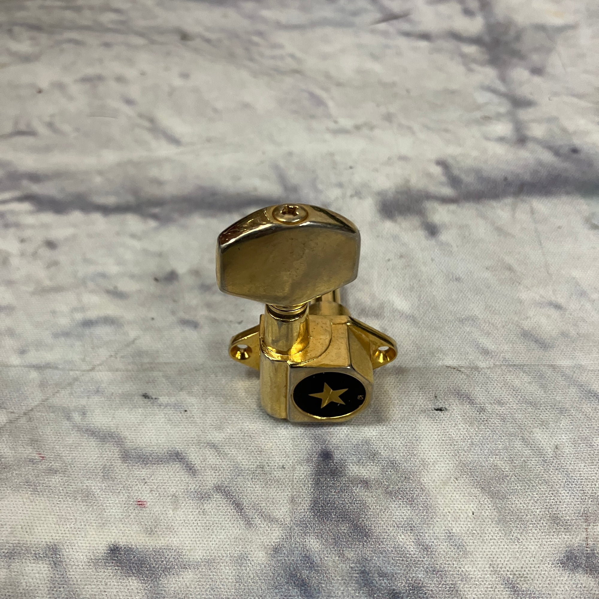 Ibanez Vintage Single Star Tuning Machine 3x3 Bass Side