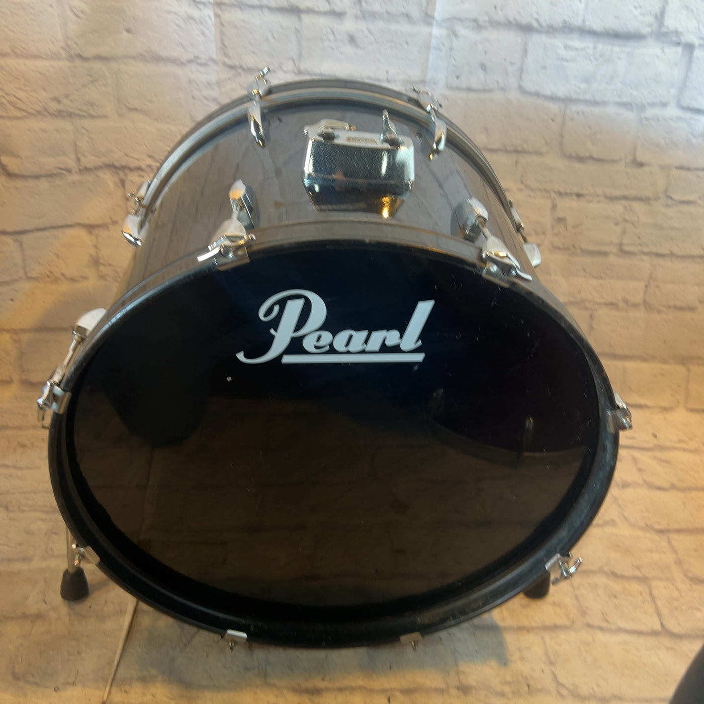 Pearl 22 Forum Black Kick Drum