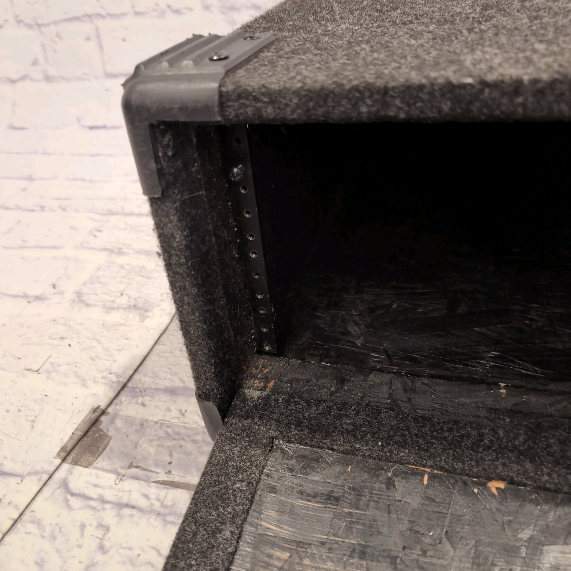 DC CASE 4U Carpeted Rack Case