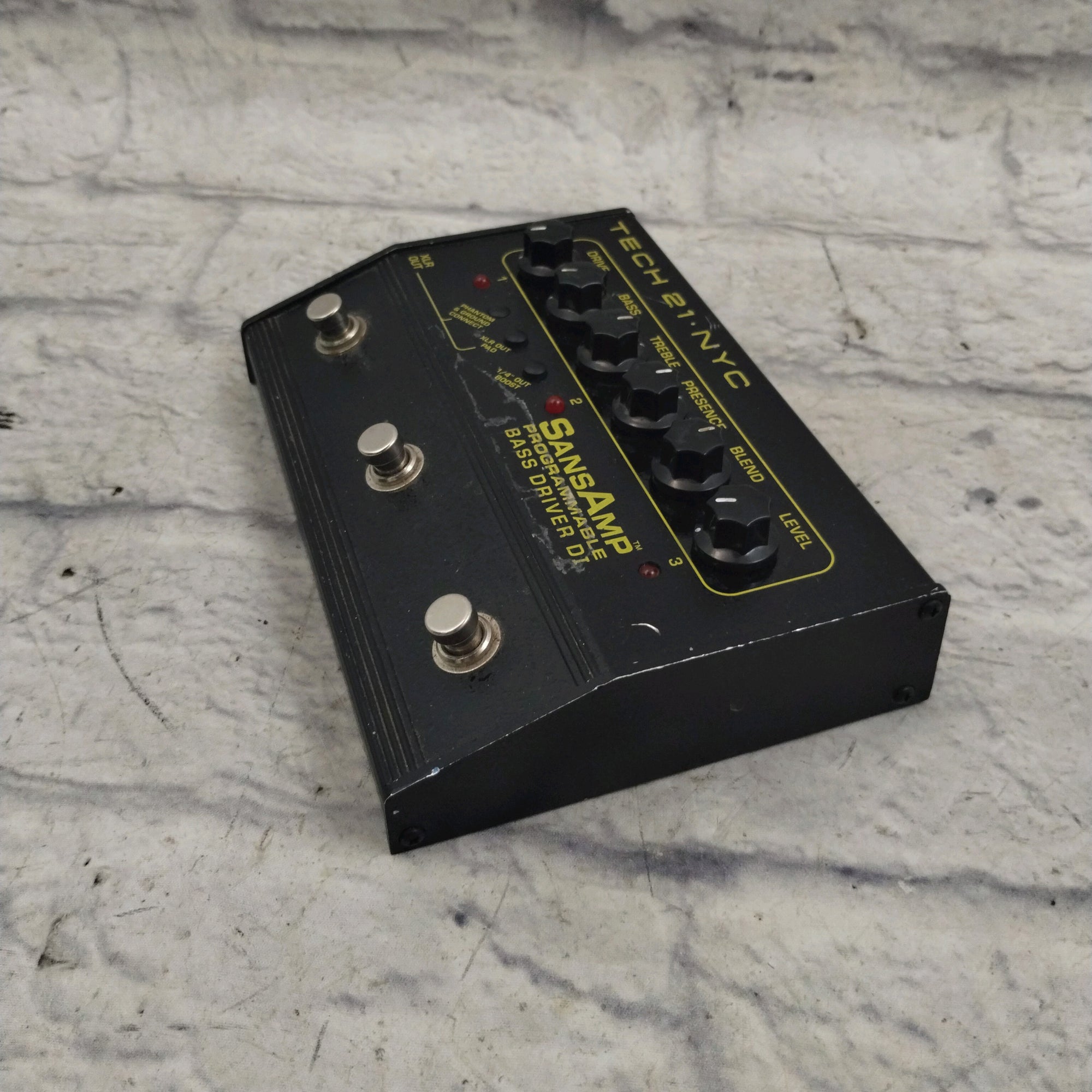 Tech  21 NYC Programmable Bass Driver DI