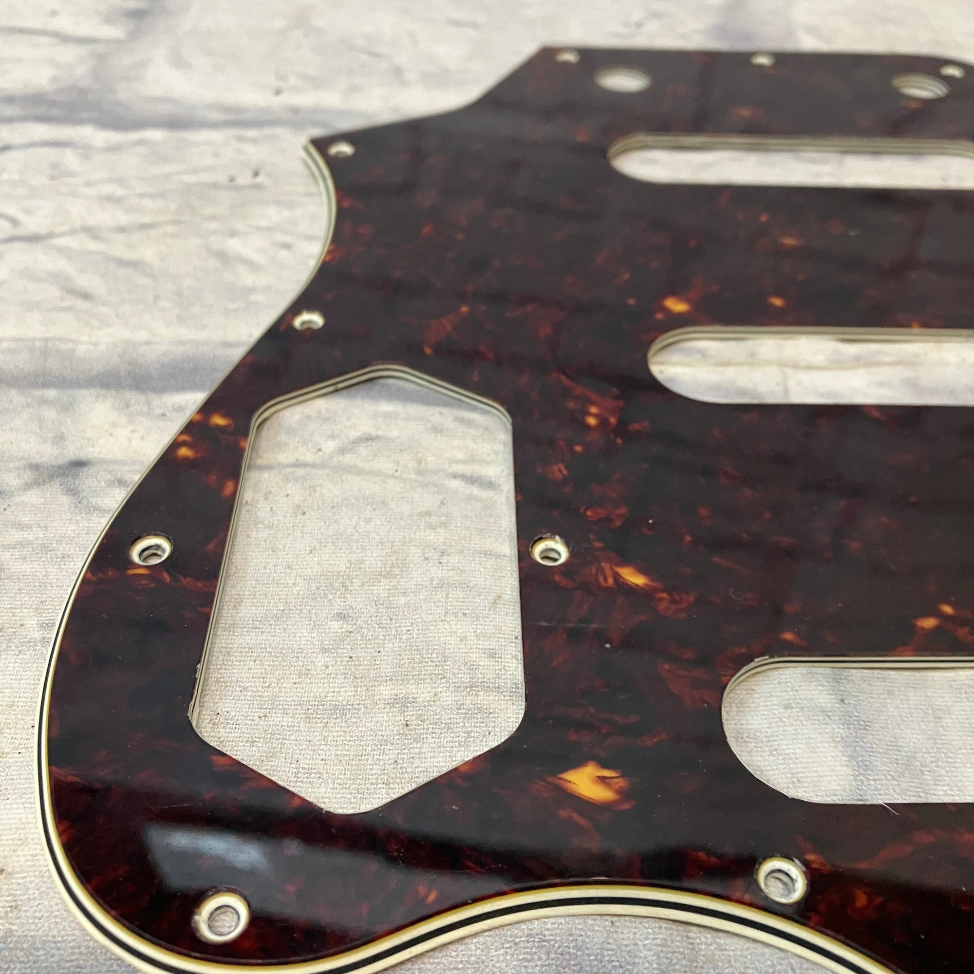Squier Bass VI Pickguard