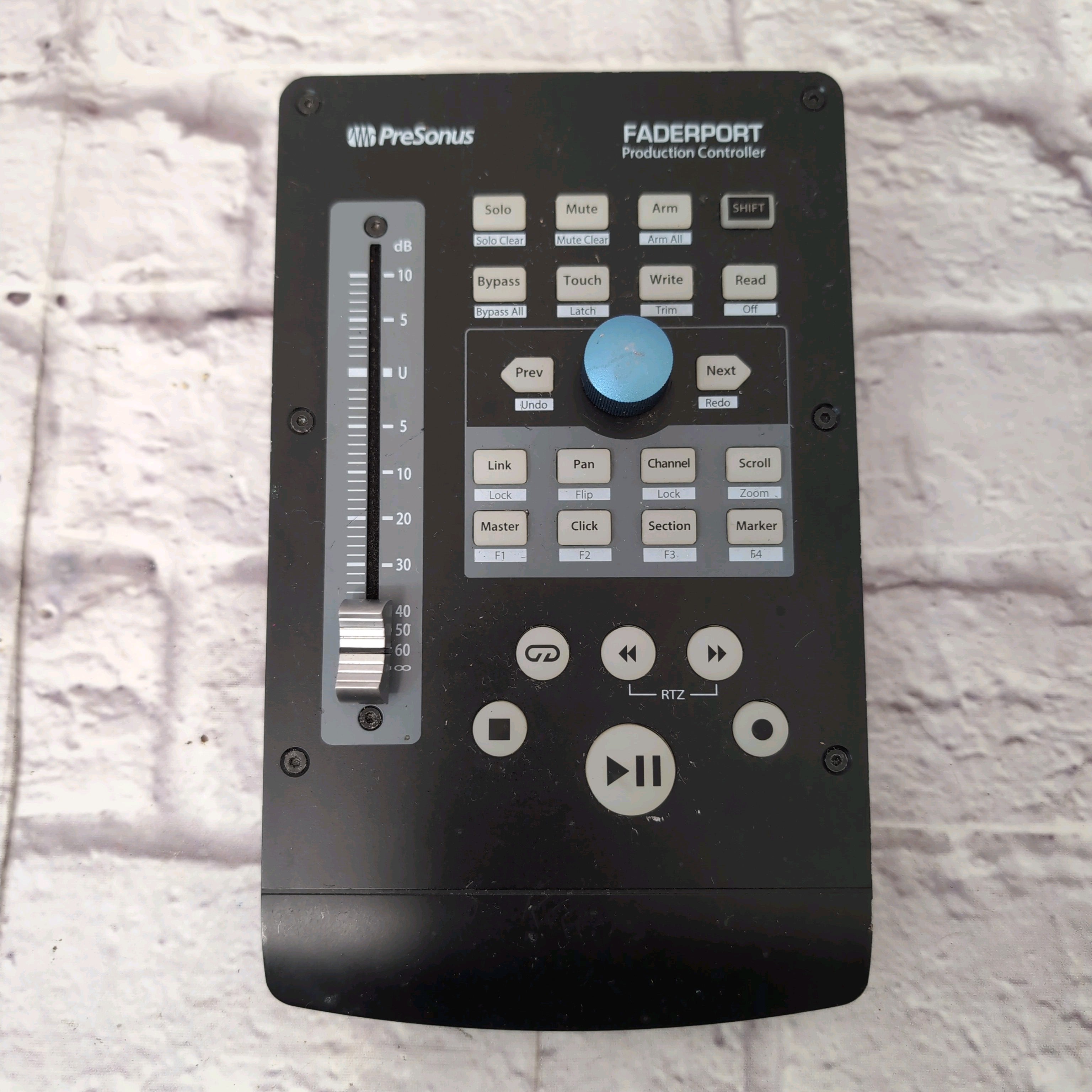 Presonus Faderport V2 Production Controller - Evolution Music