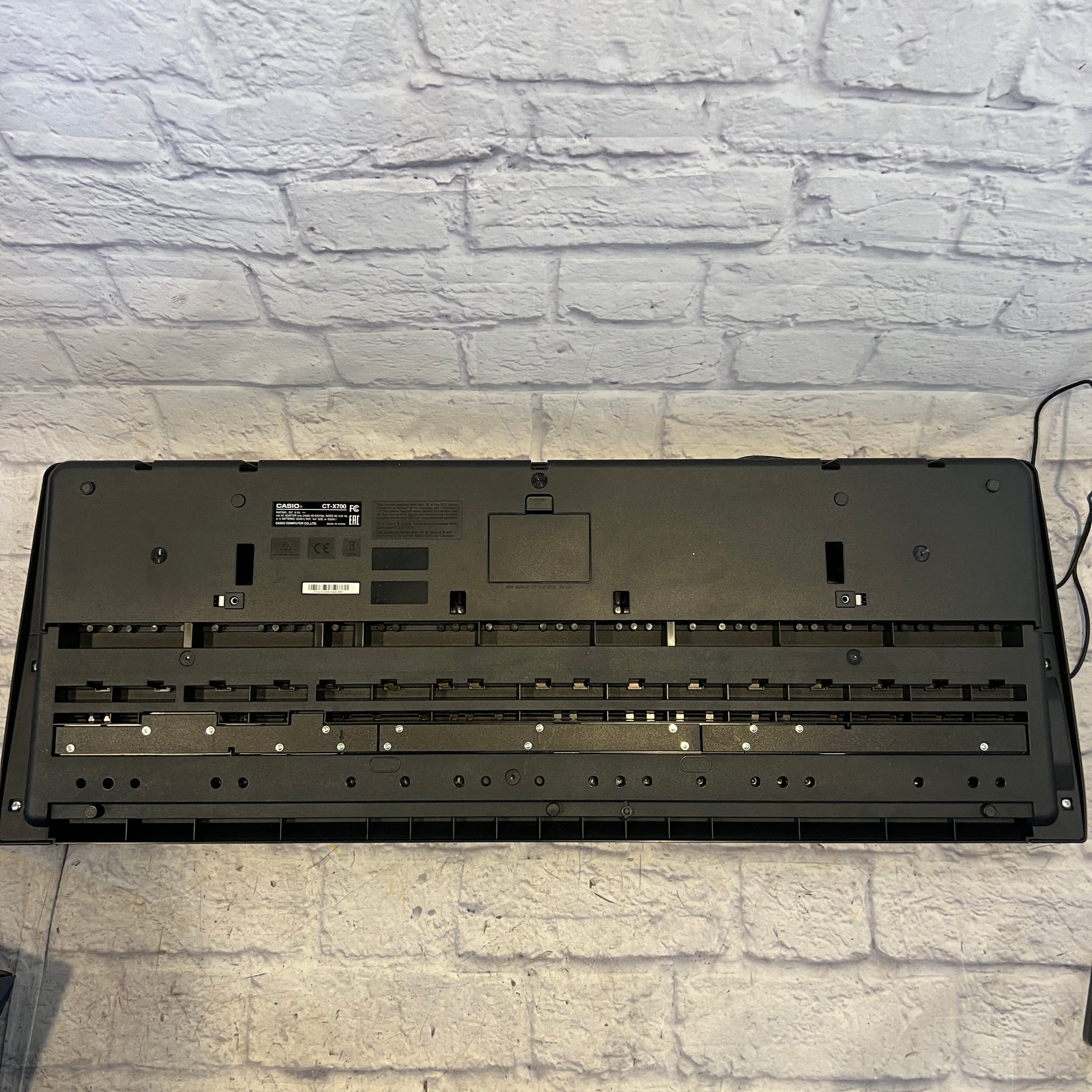 Casio CT-X700 61-Key Electronic Keyboard